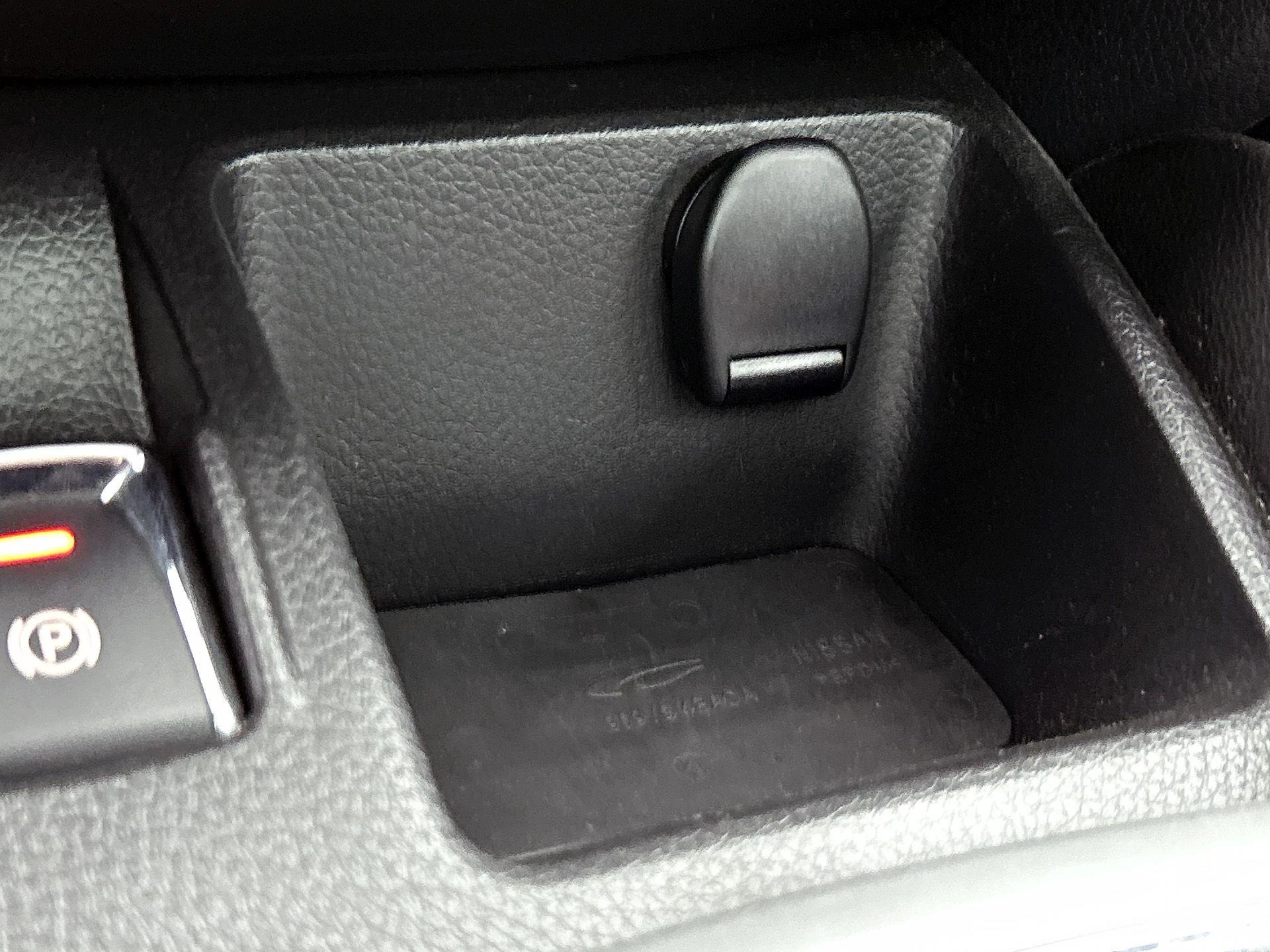 Nissan QASHQAI 1.6 Connect Edition