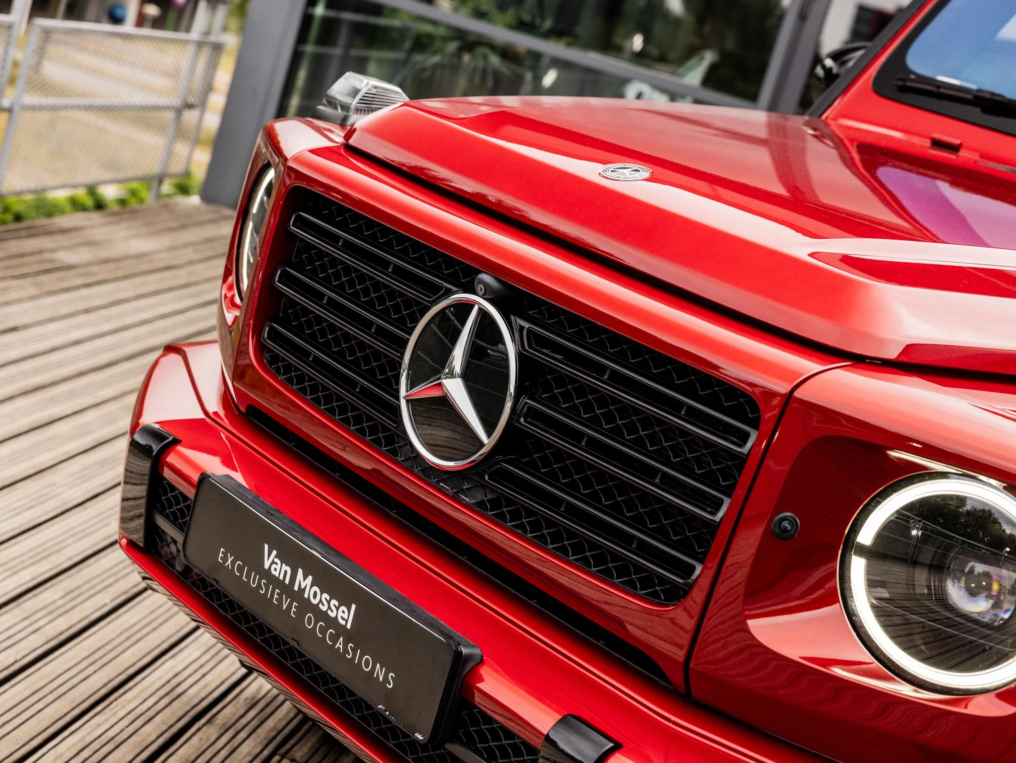 Mercedes-Benz-G-Klasse-image-7