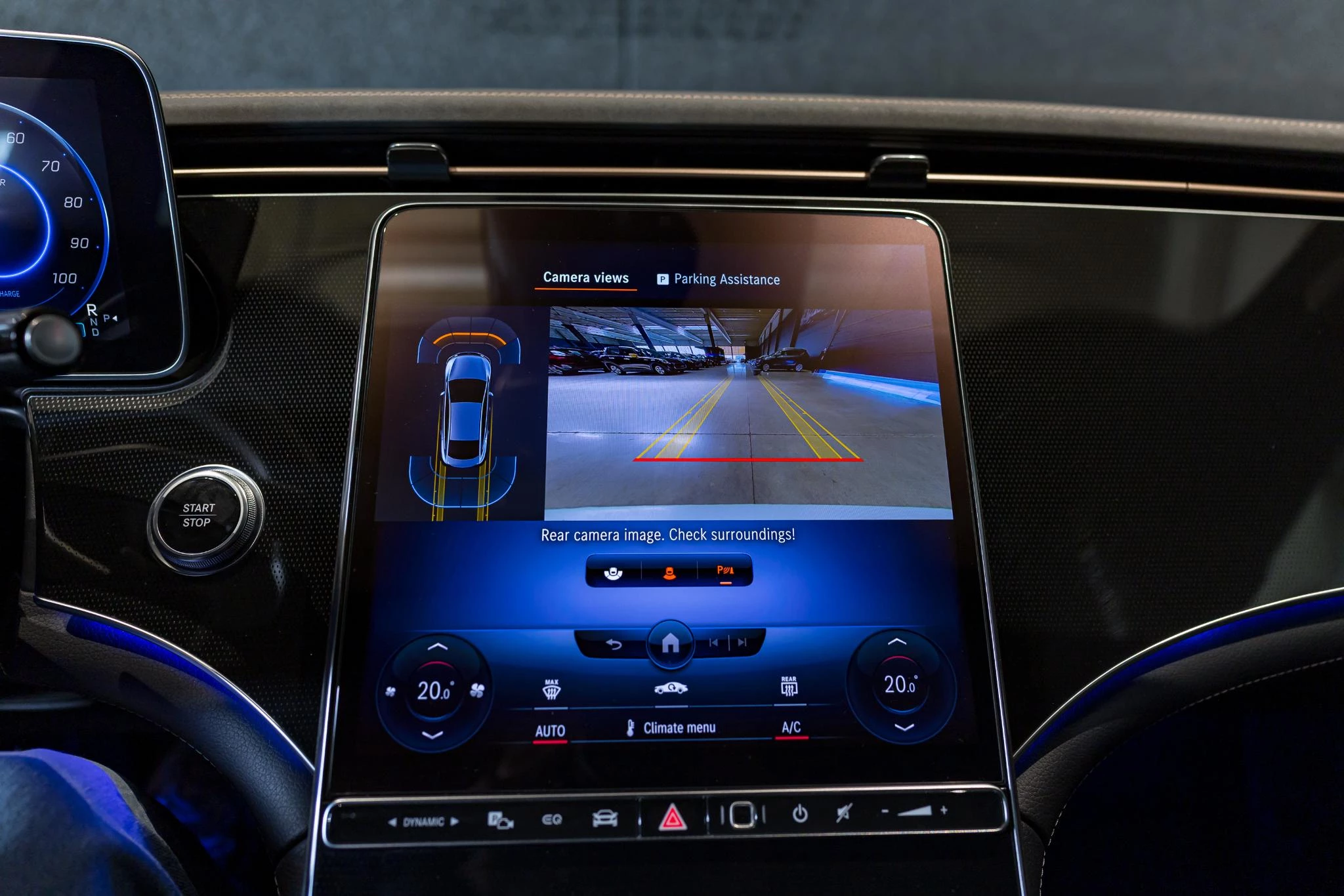 Mercedes-Benz-EQE-image-29