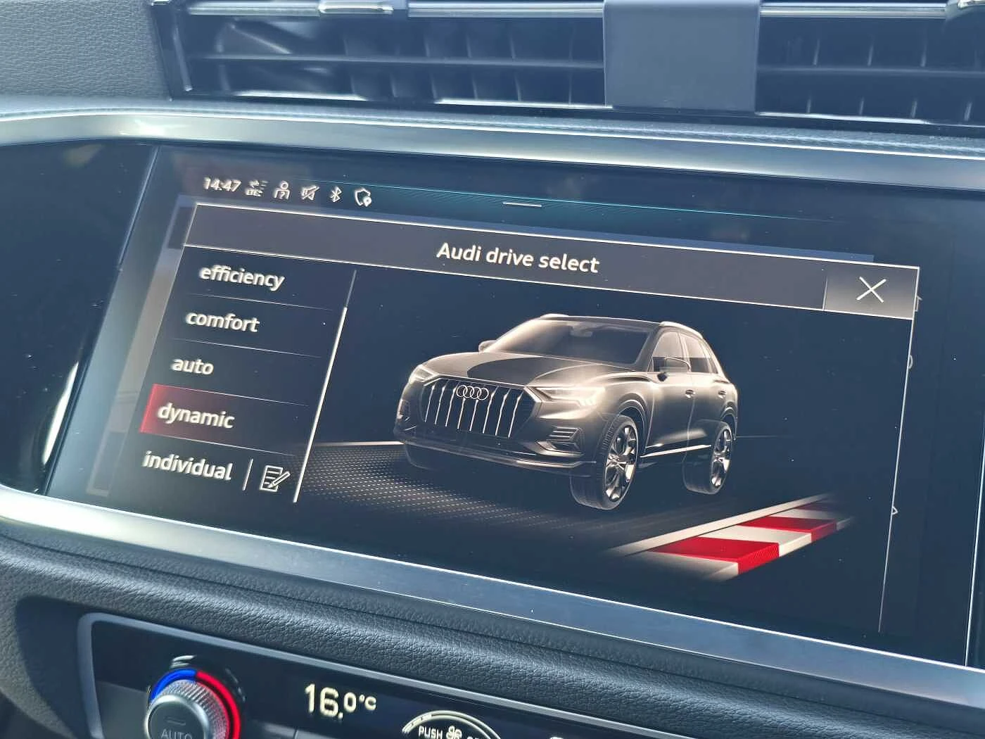 Audi-Q3-image-25