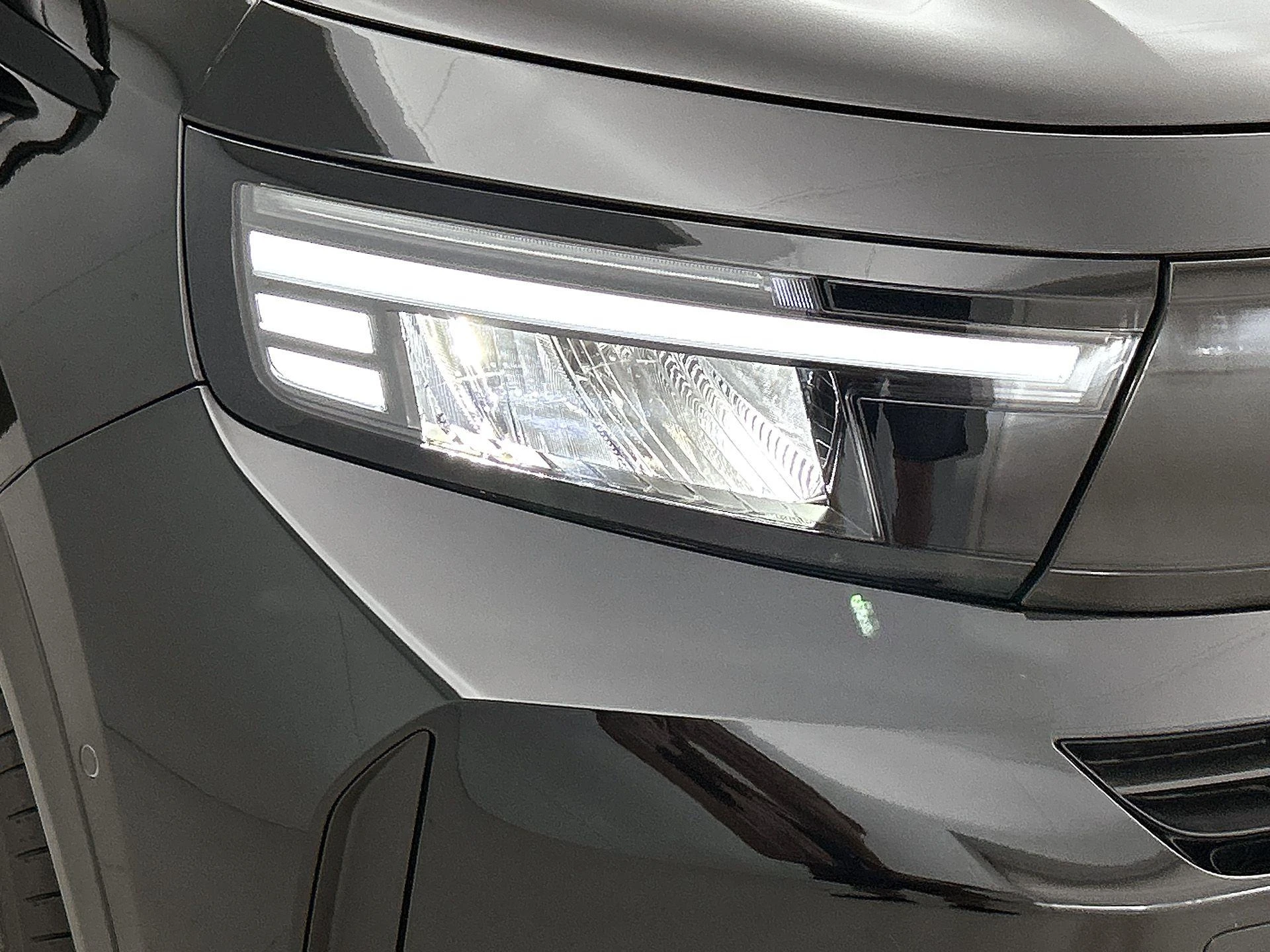 Opel-Frontera-image-27