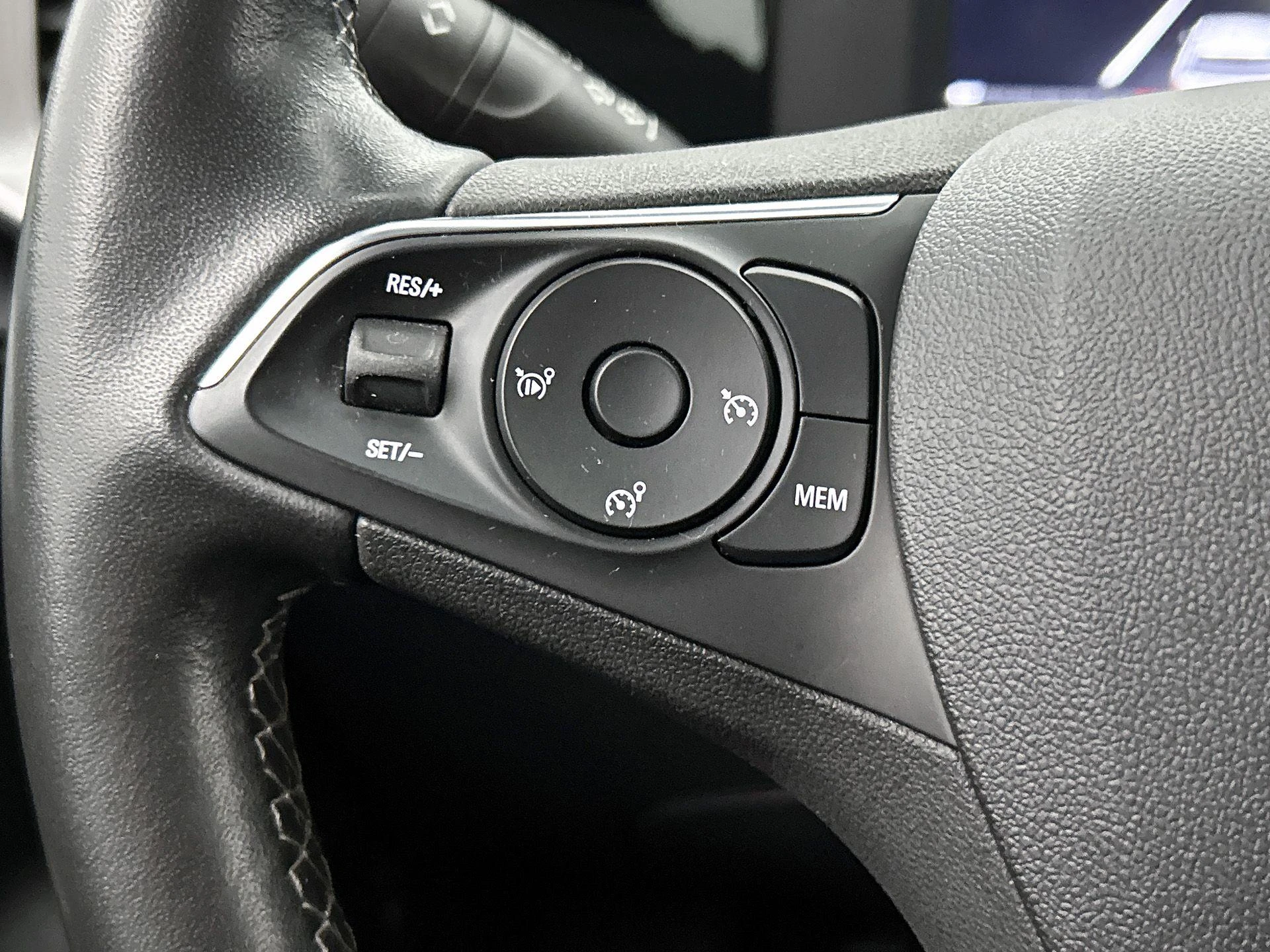 Opel-Mokka-image-5