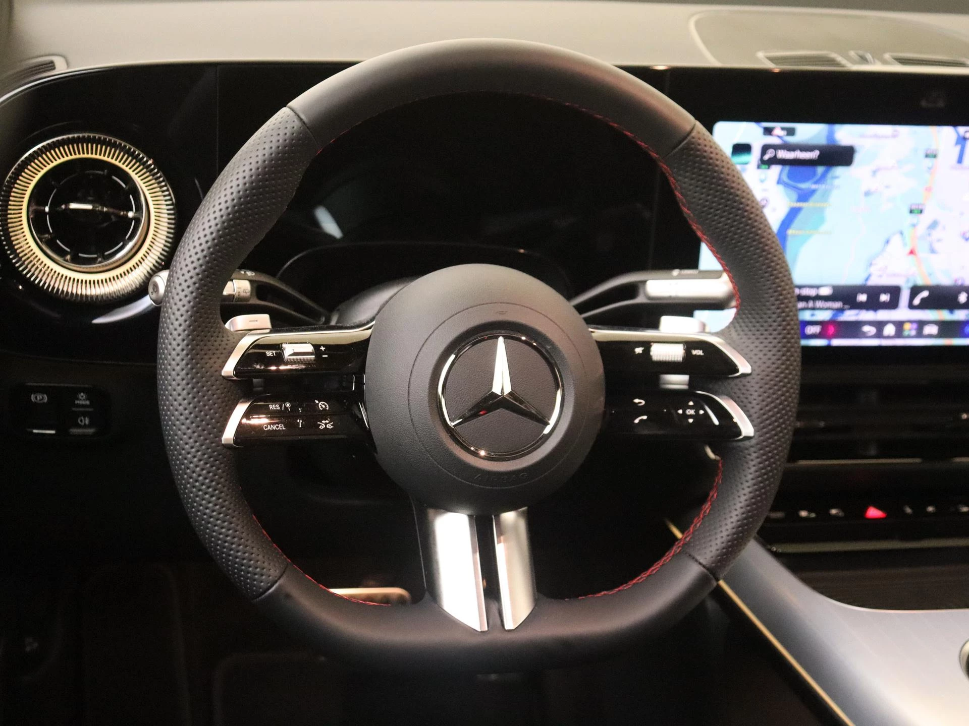 Mercedes-Benz GLB 250+ Business Solution AMG 85.5 kWh