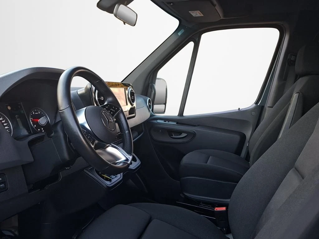 Mercedes-Benz-Sprinter 317-image-15