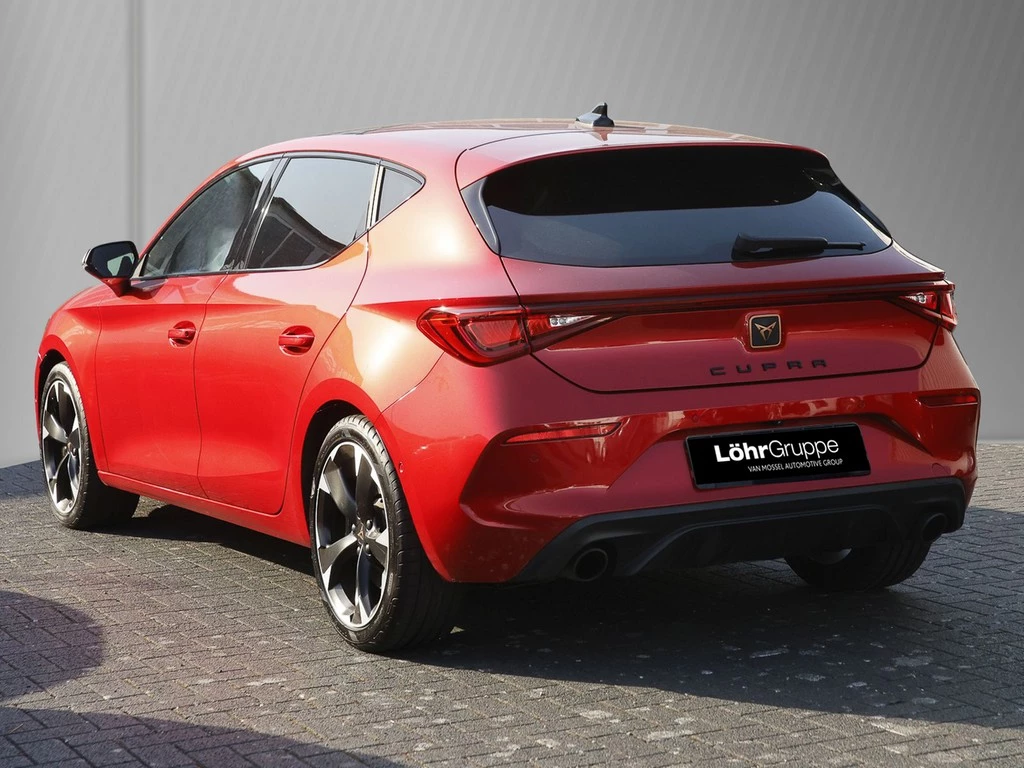 CUPRA Leon 2.0 TSI DSG Navi/Pano/RFK/ACC