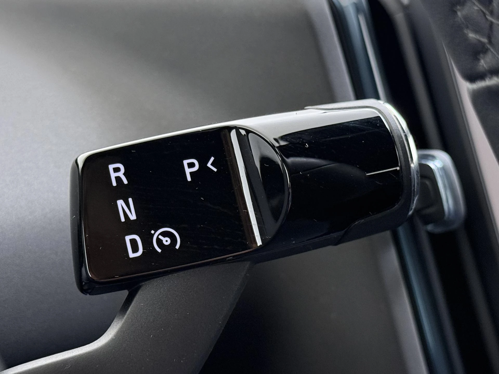 Volvo-EX30-image-20