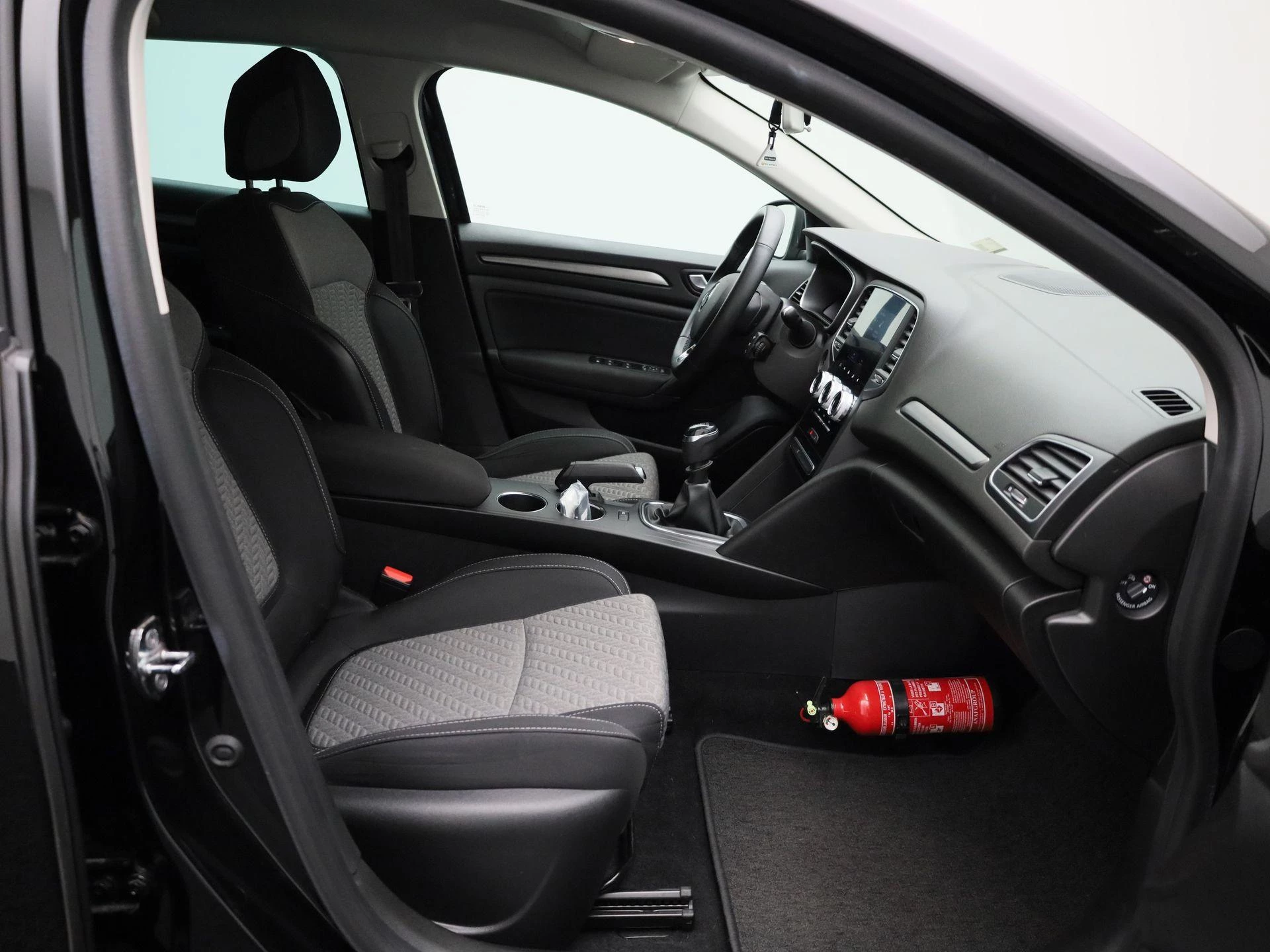 Renault-Mégane Grand Tour-image-36