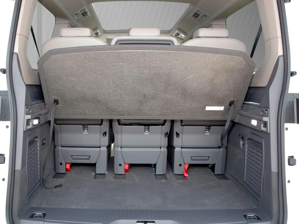 Volkswagen Multivan T7 1.5 TSI eHybrid 4MOTION Edition lang 18" Pano AHK Navi+VC ACC LED RFK+PDC SHZ