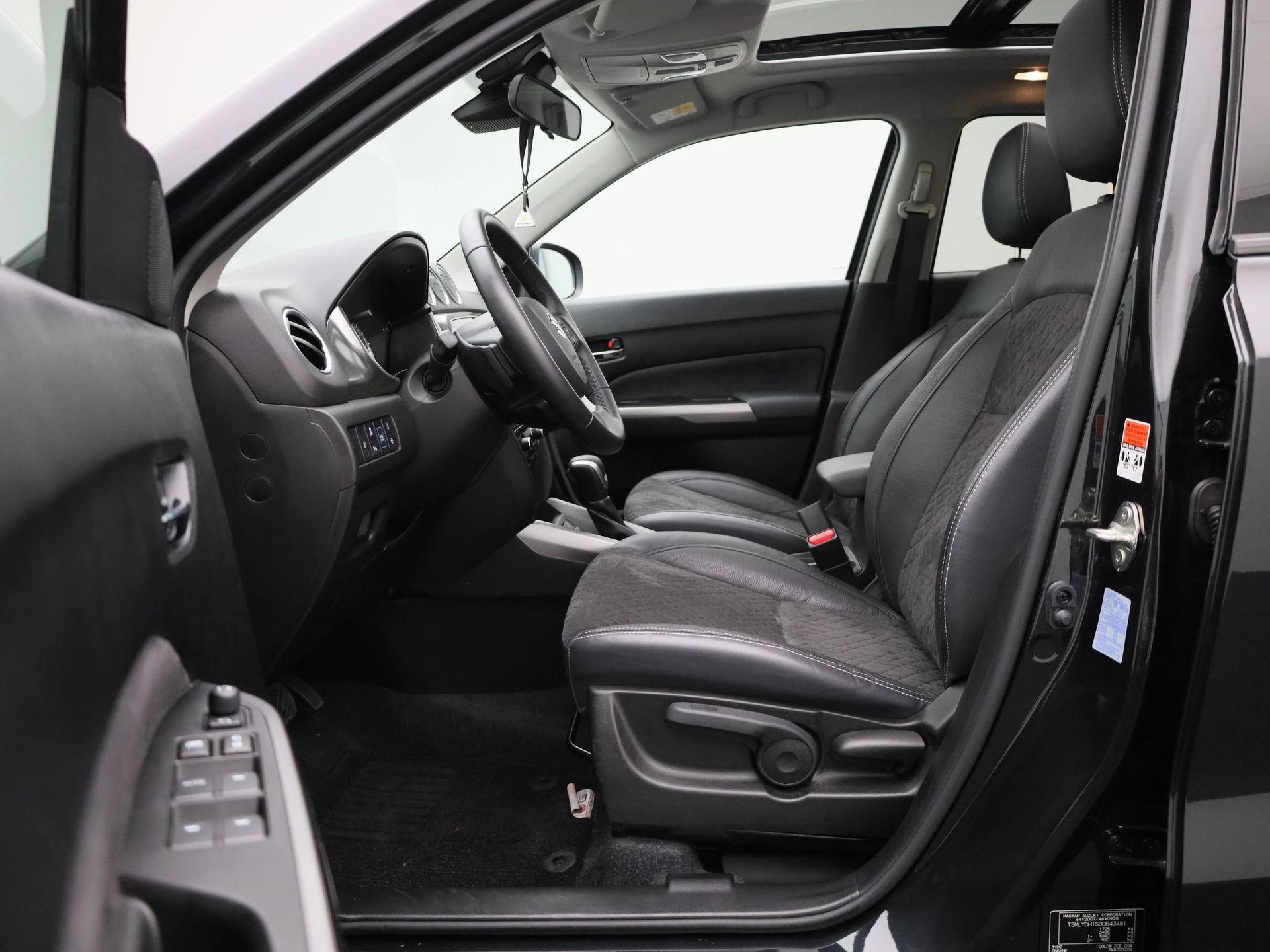 Suzuki-Grand Vitara-image-10