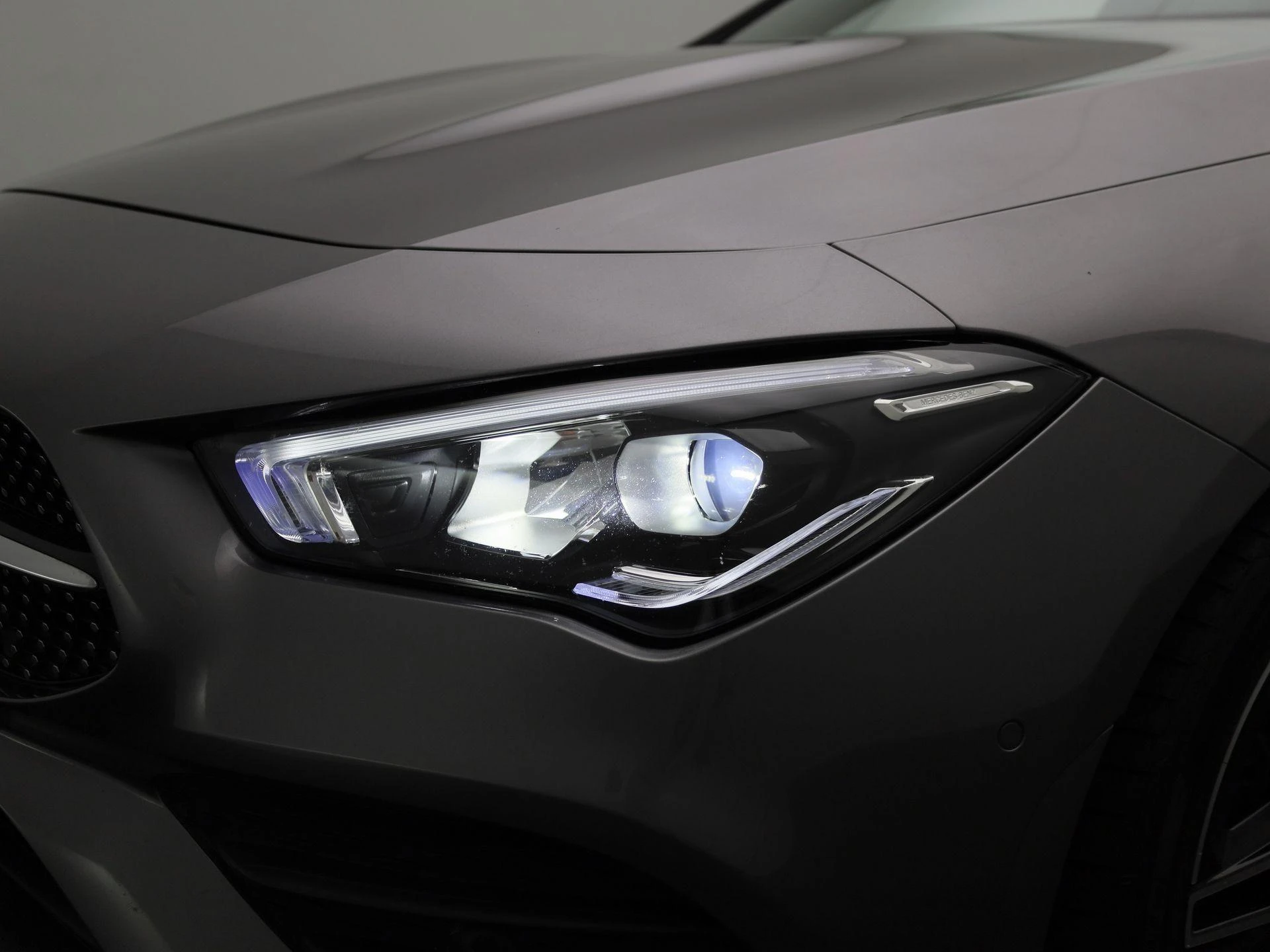 Mercedes-Benz-CLA-image-14