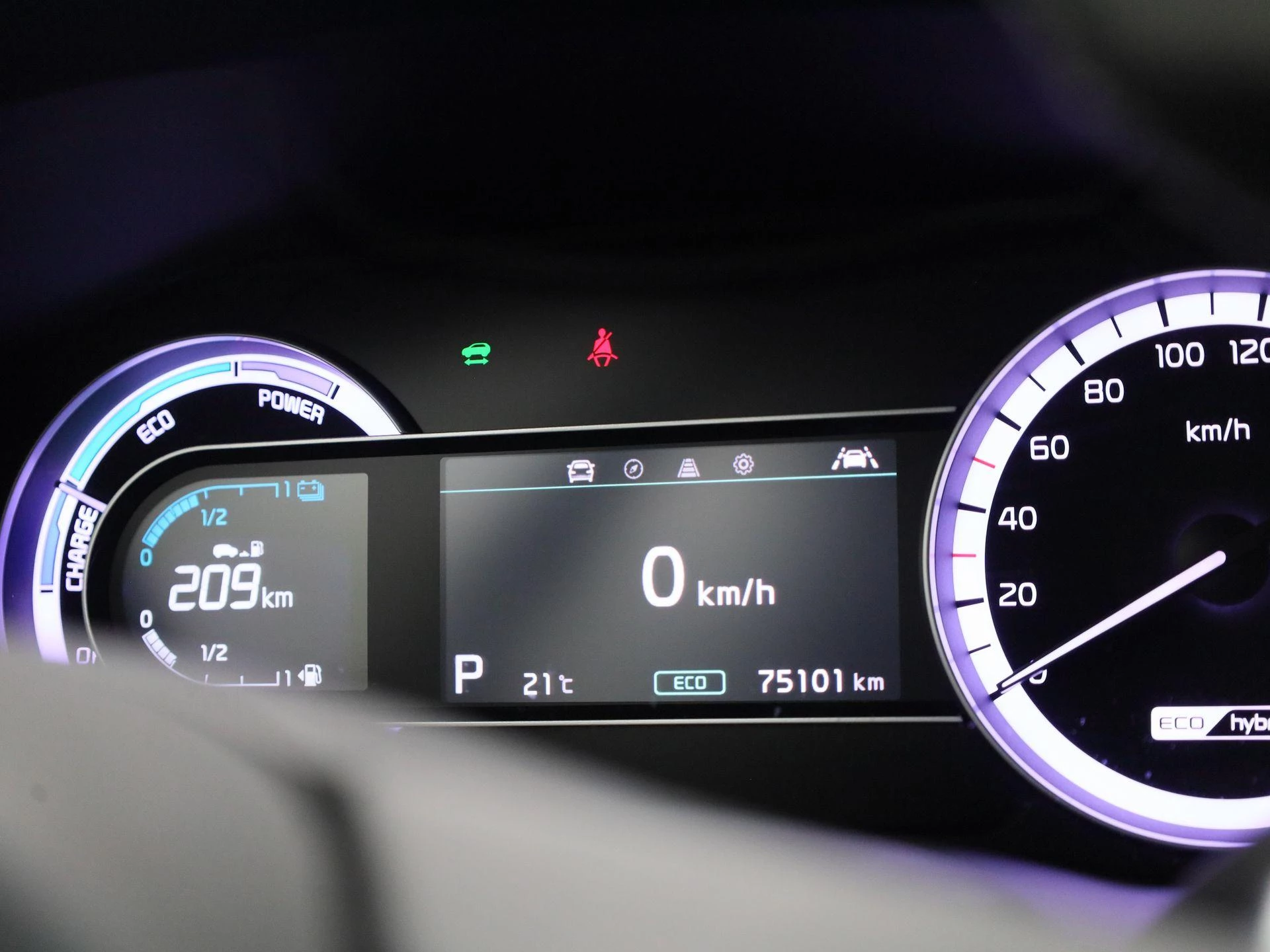 Kia-Niro-image-21