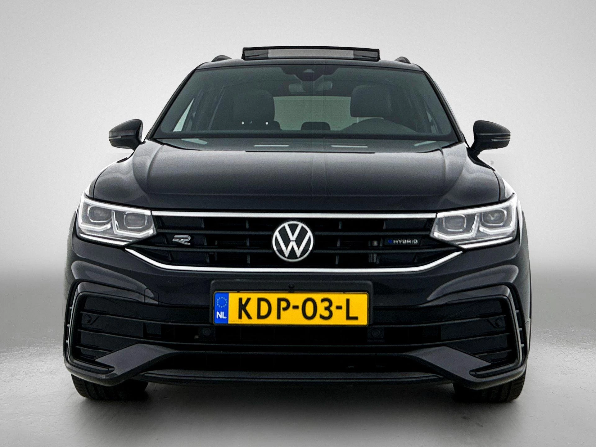 Volkswagen-Tiguan-image-6