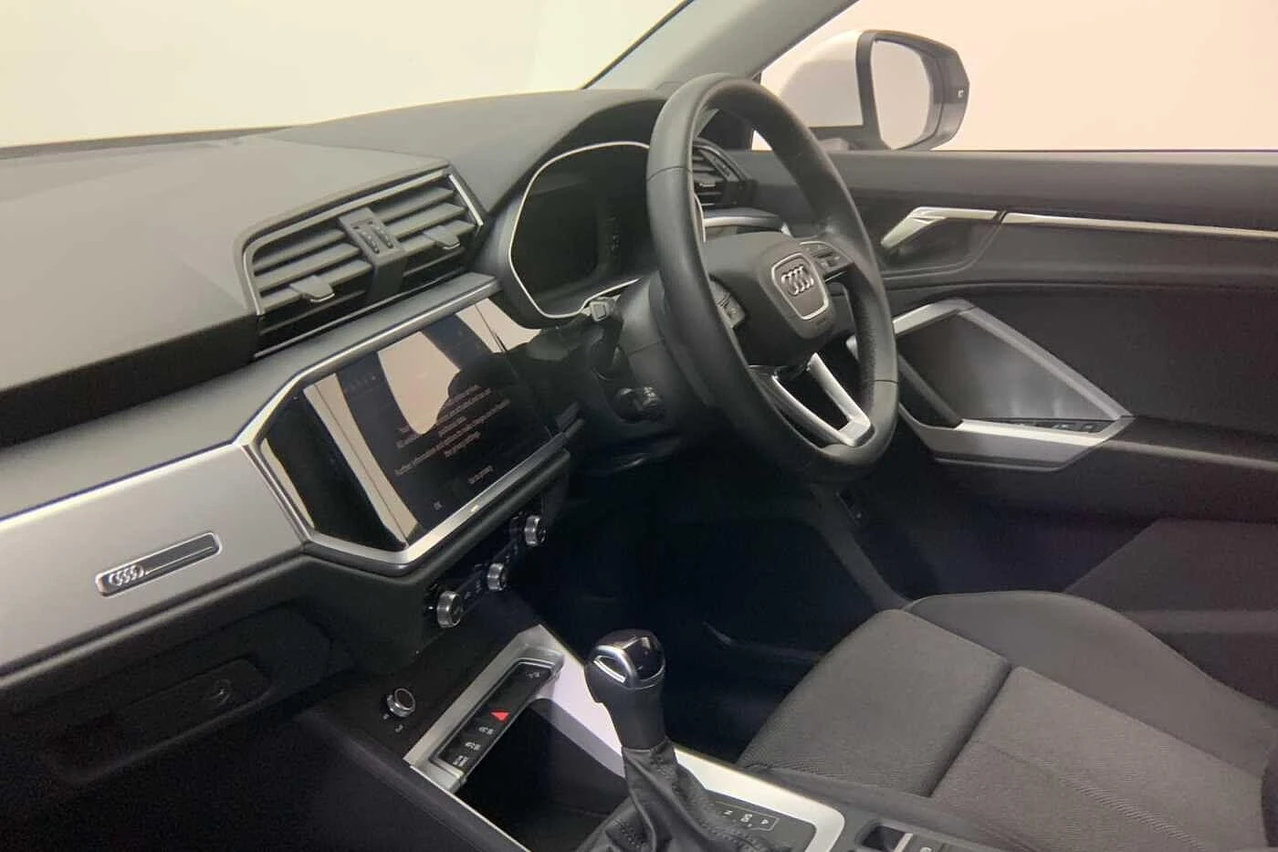 Audi-Q3-image-1