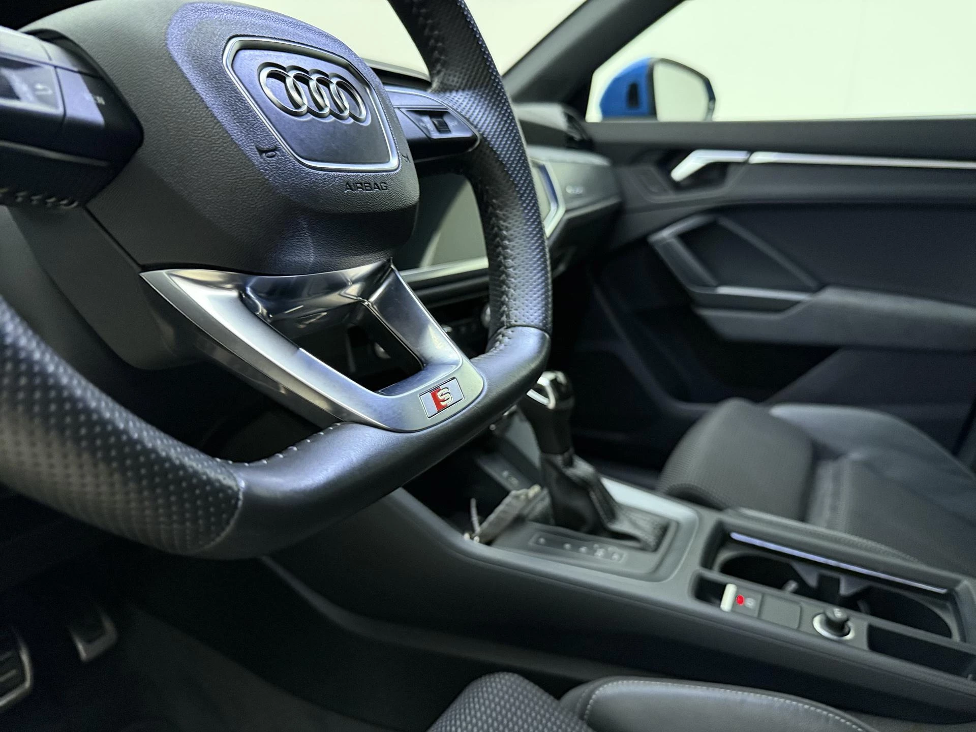 Audi-Q3-image-29