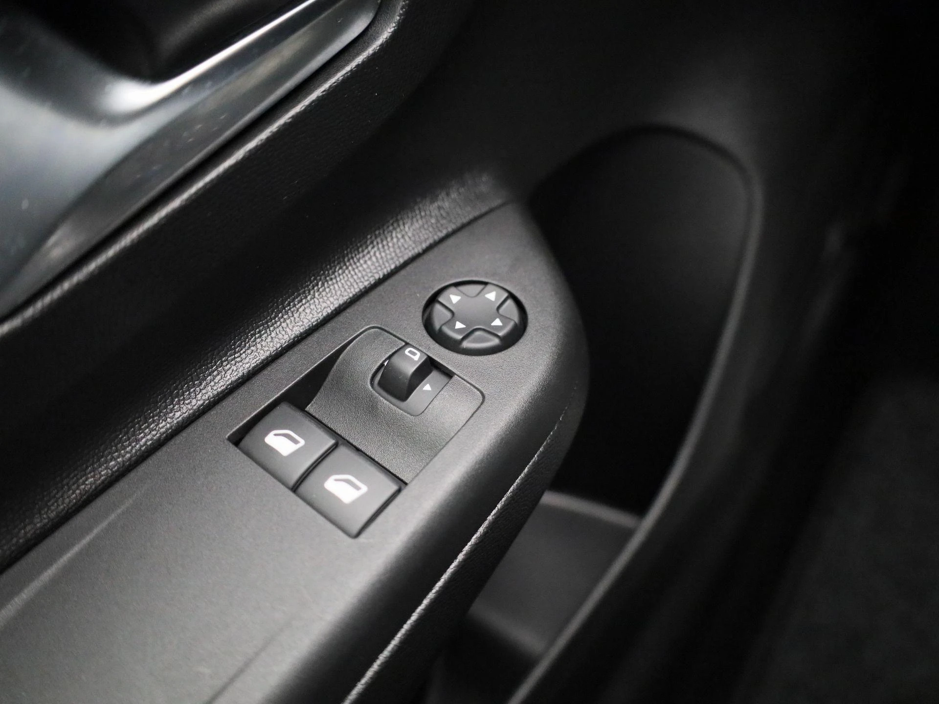 Opel-Corsa-image-21