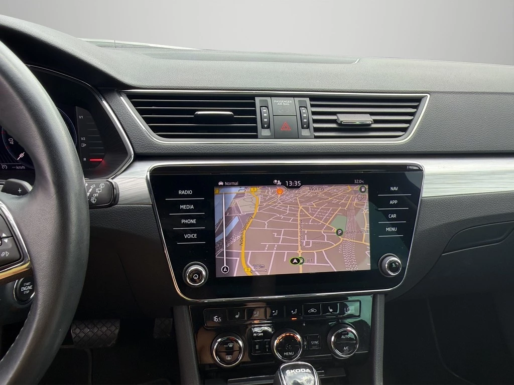 Škoda Superb Combi 1.4 iV Ambition *NAVI*STANDHEIZUNG*LED*