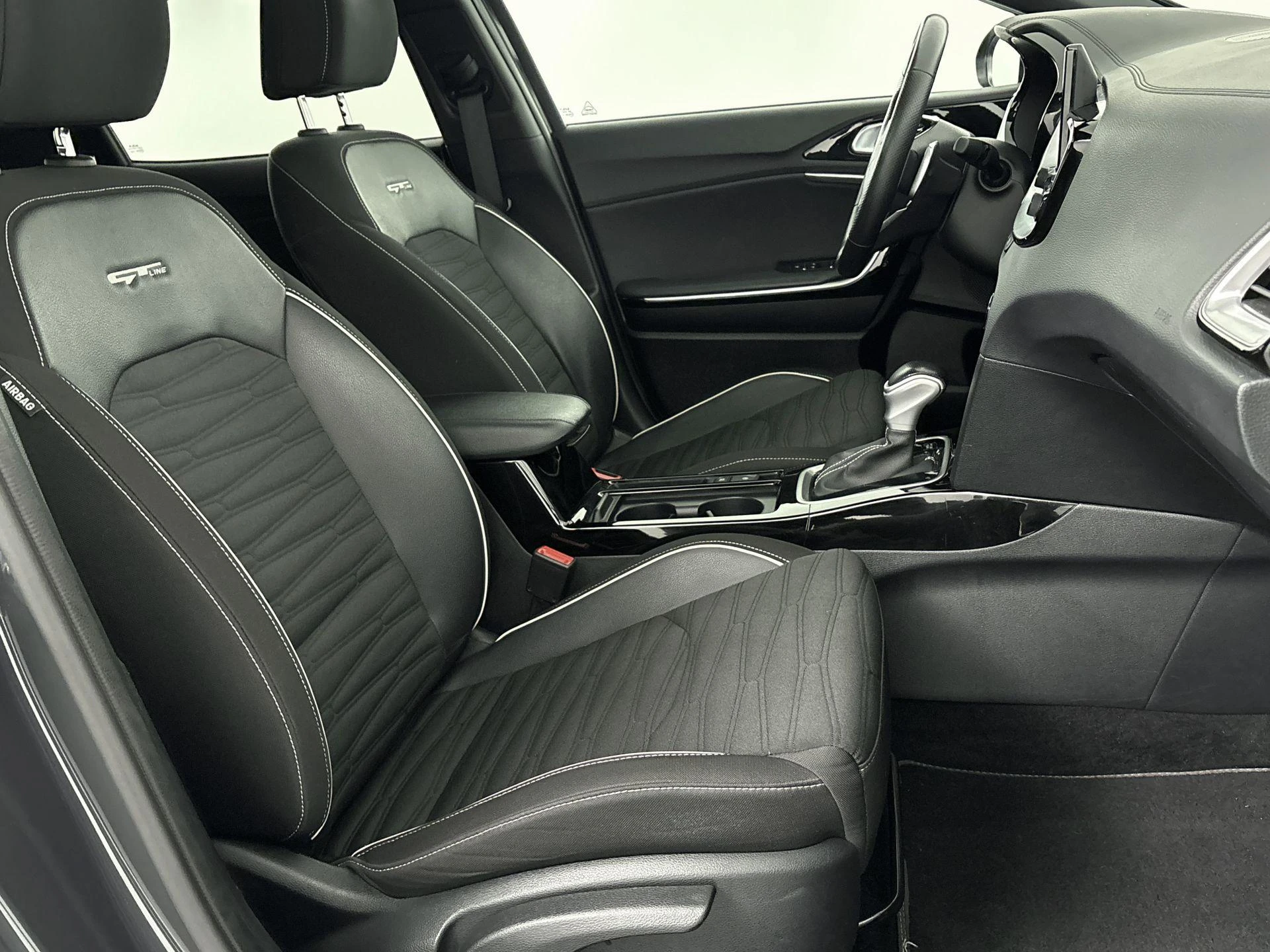 Kia-XCeed-image-10