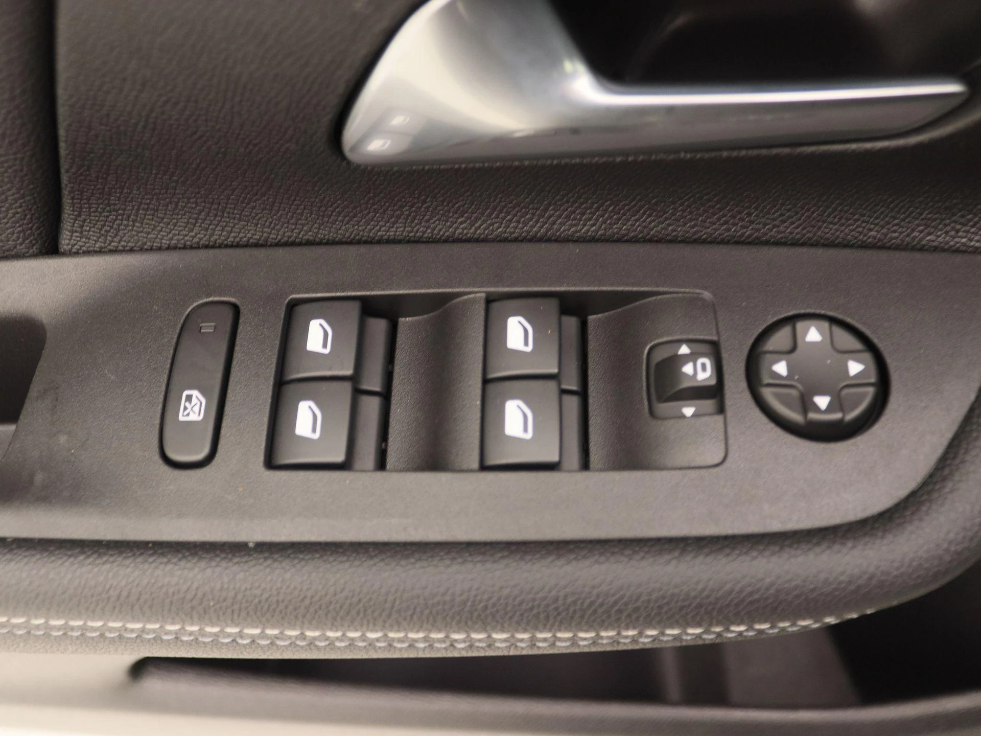 Opel-Mokka-image-19