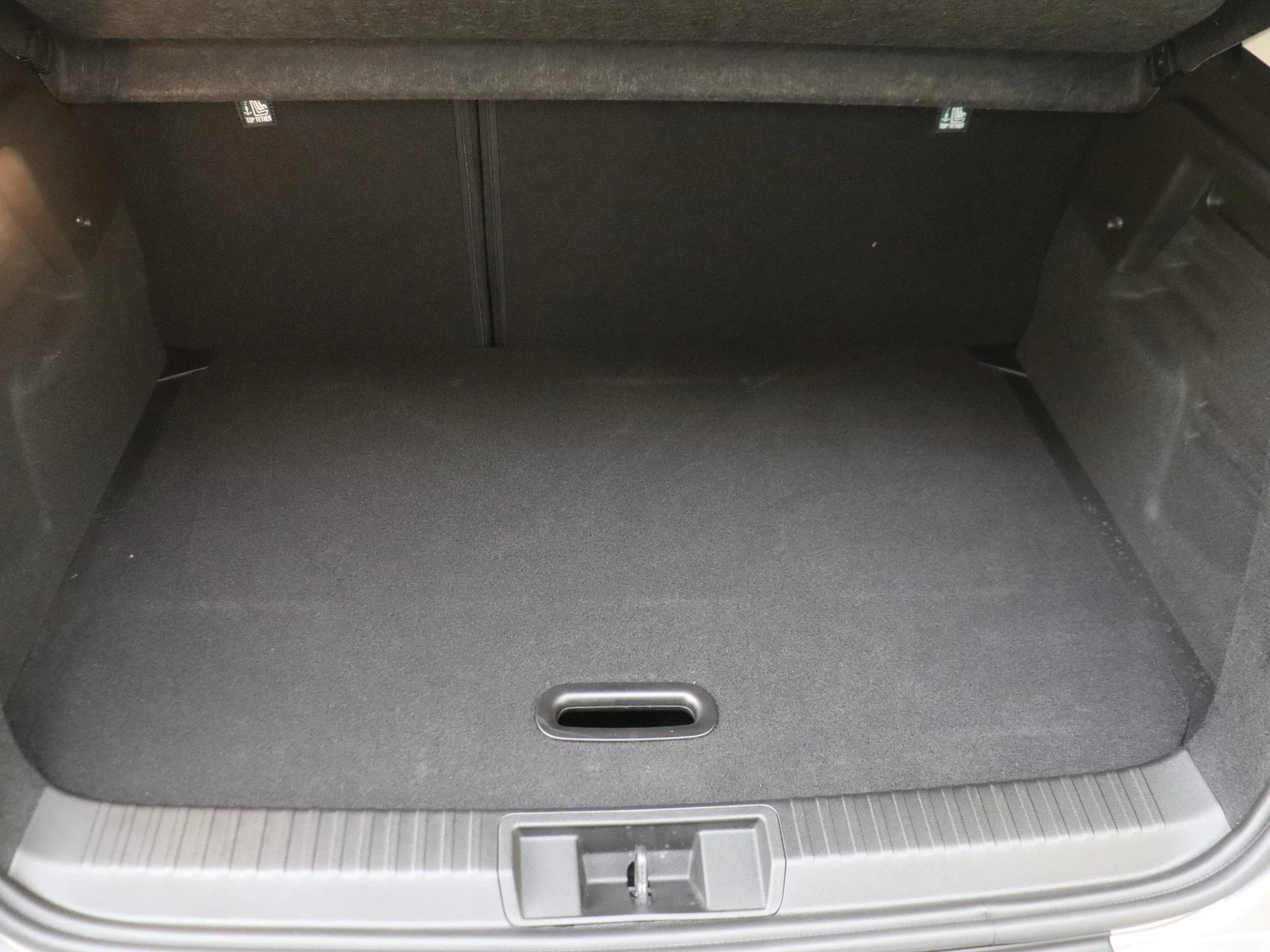 Renault Captur 1.6 E-Tech Hybrid 145 Rive Gauche