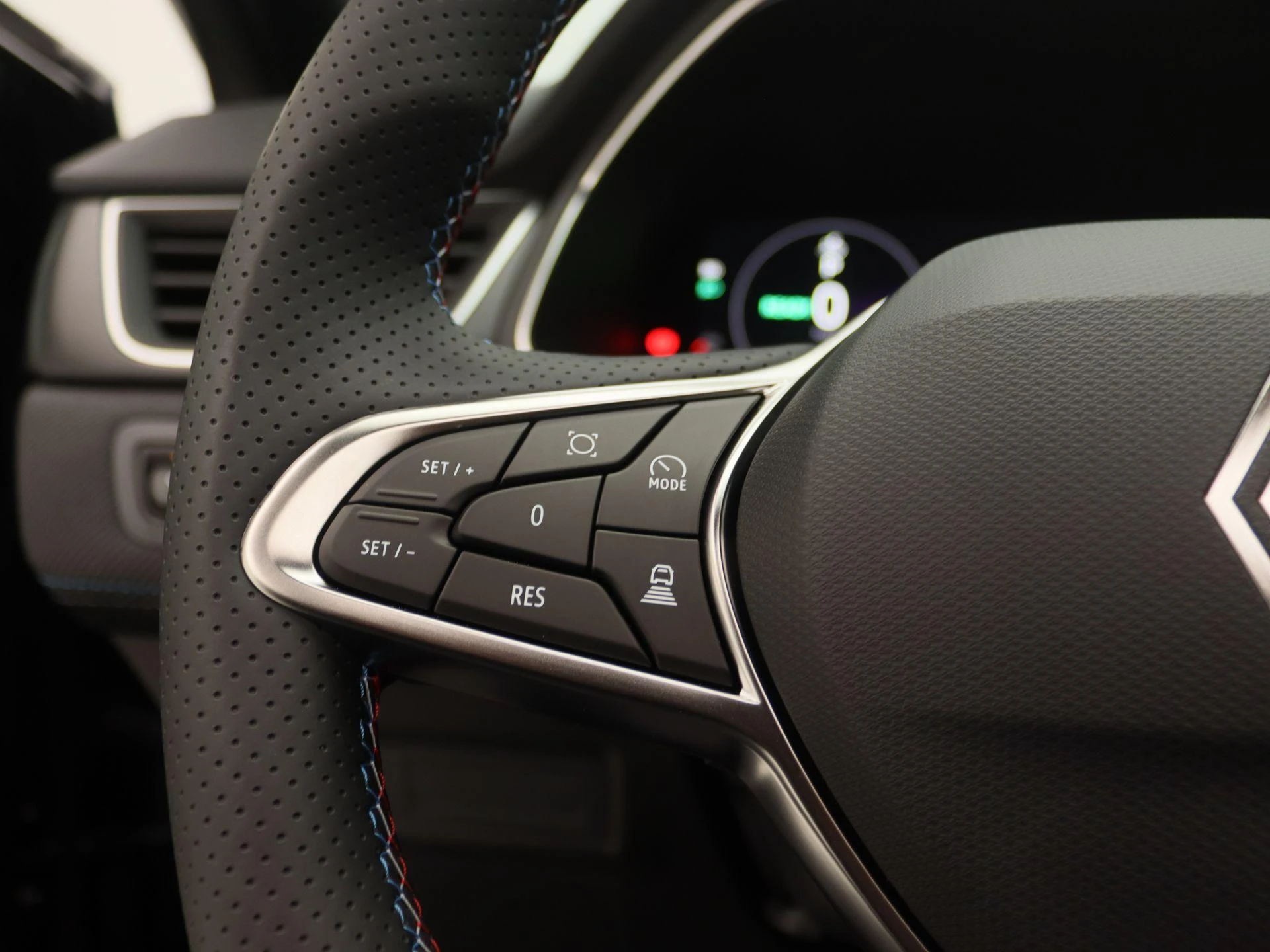 Renault-Captur-image-19