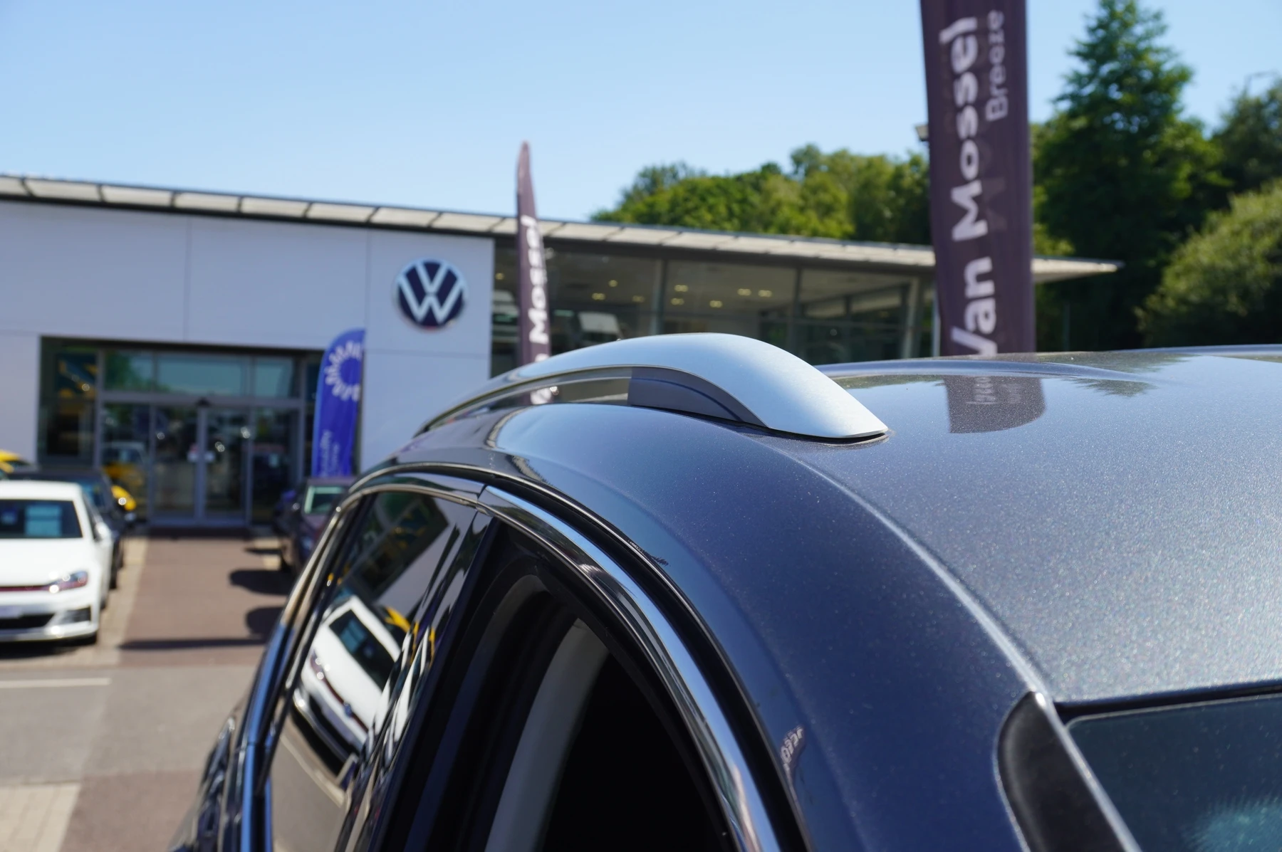 Volkswagen-Tiguan Allspace-image-19