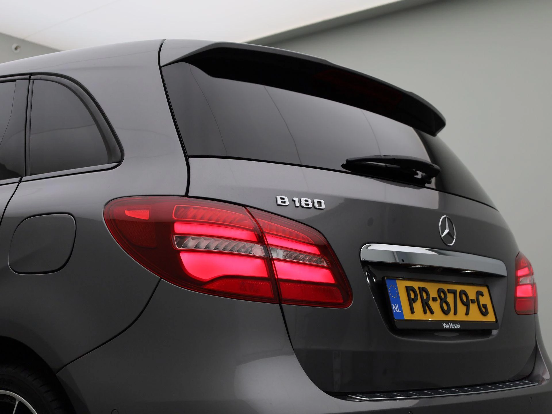Mercedes-Benz-B-Klasse-image-43