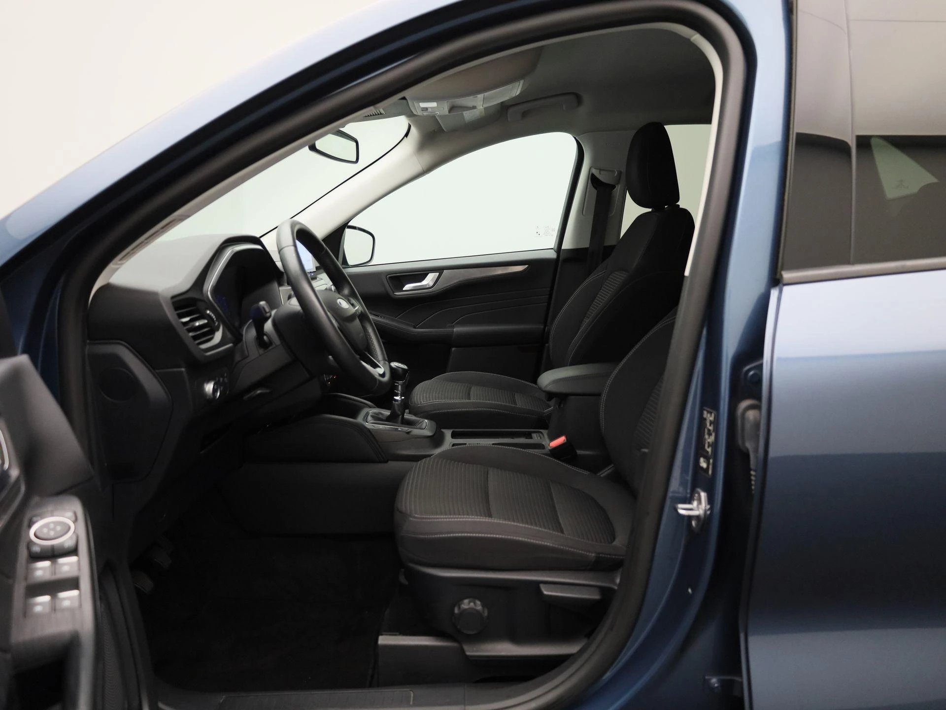 Ford-Kuga-image-8