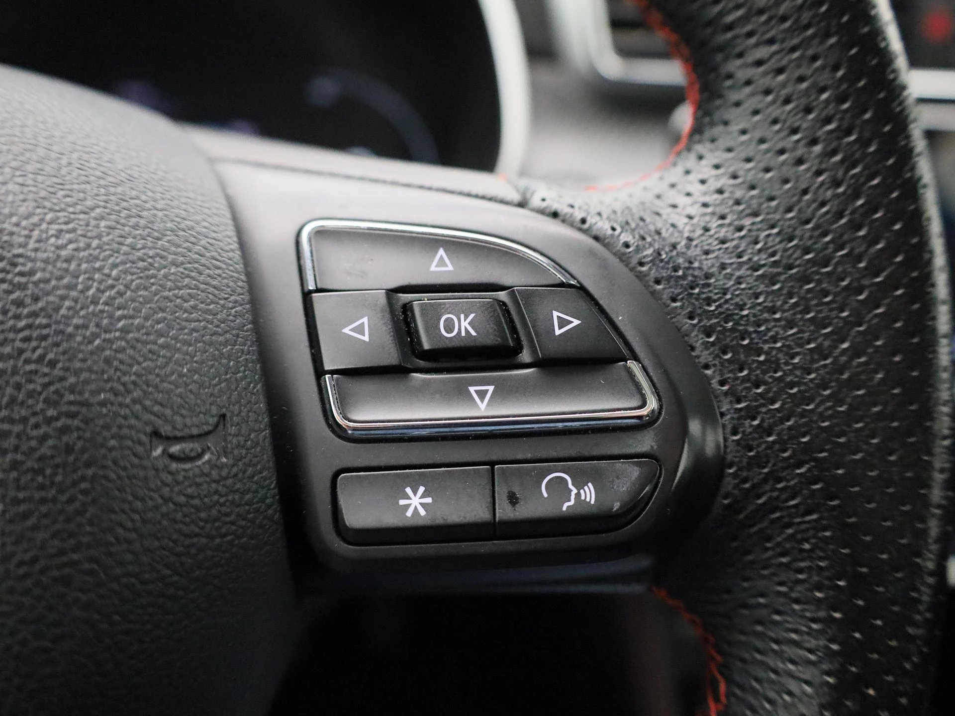 MG-ZS EV-image-15