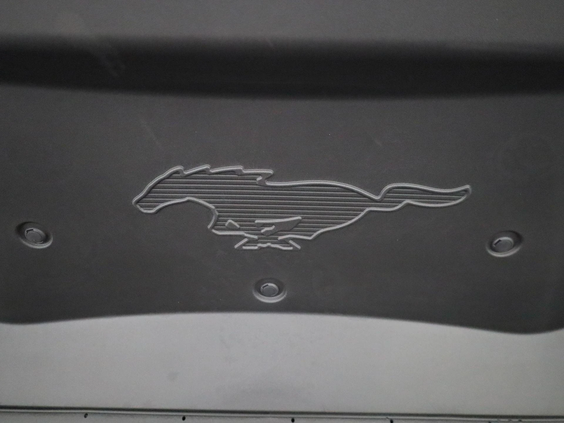 Ford Mustang Mach-E 72kWh Standard Range RWD