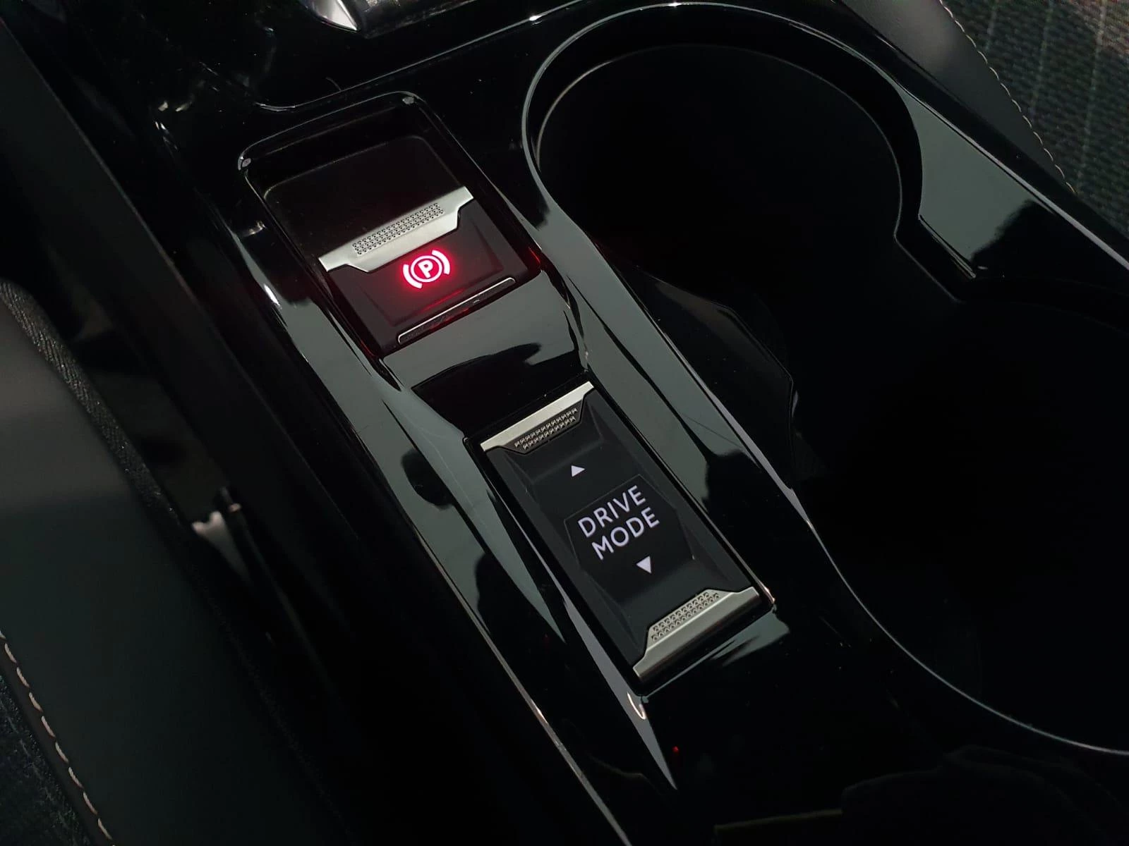 Peugeot-2008-image-26