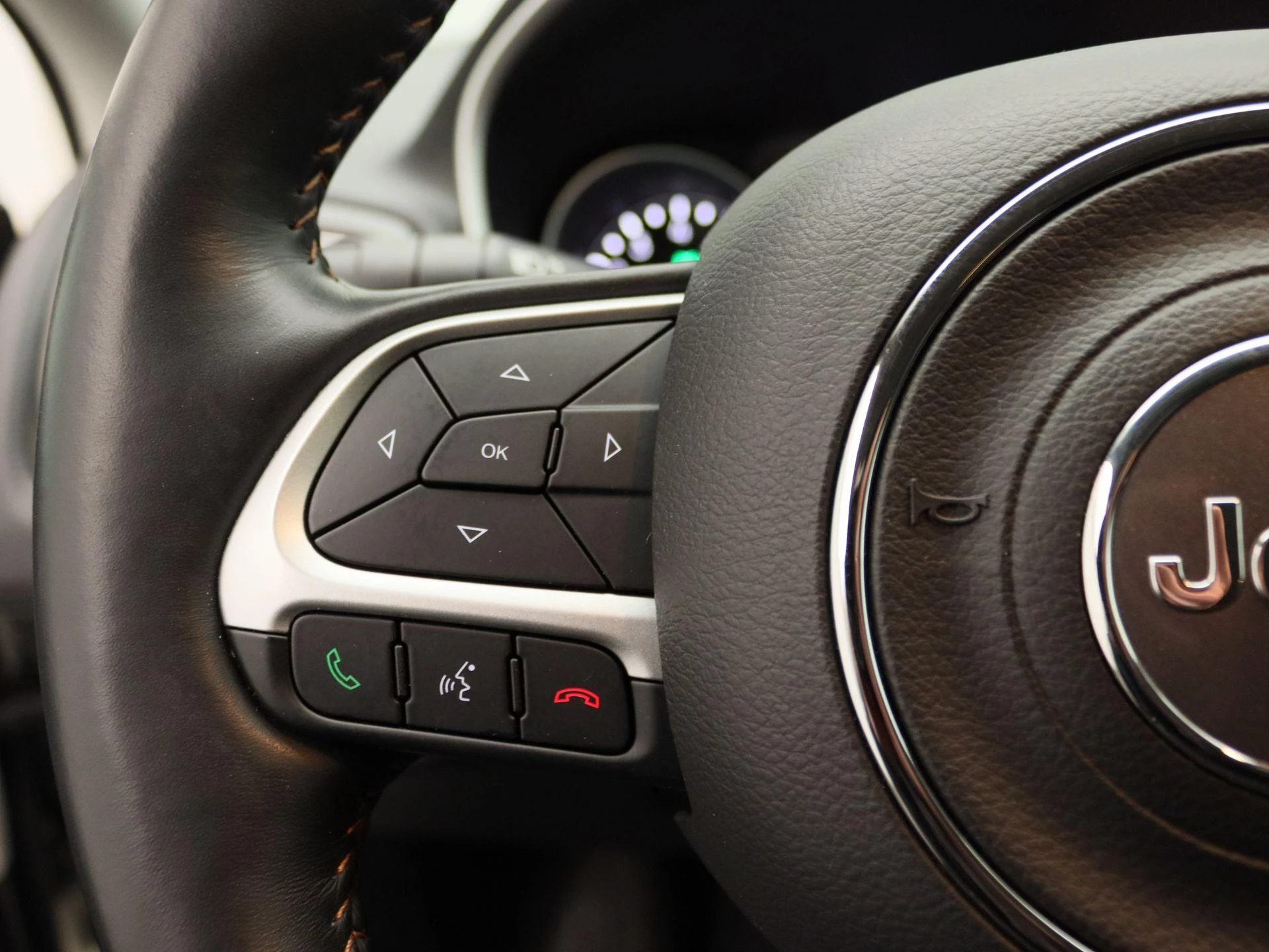 Jeep-Compass-image-17