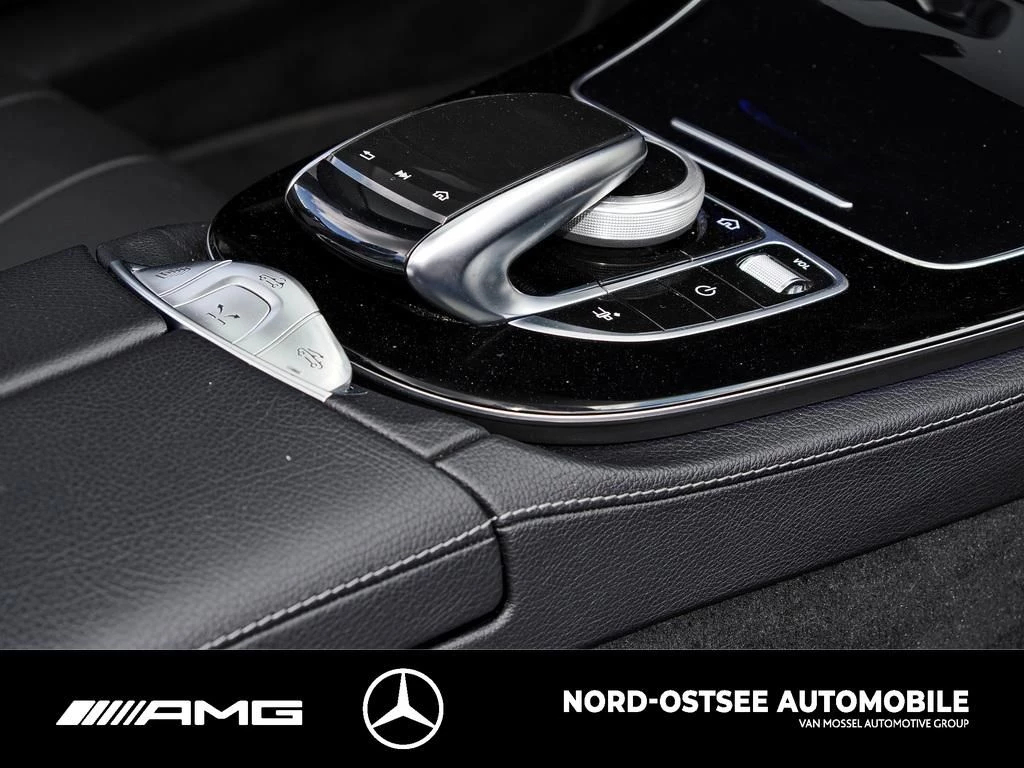 Mercedes-Benz E-Klasse 200 CABRIO AVANTGARDE LED NAVI AIRSCARF KAMERA AVANTGARDE