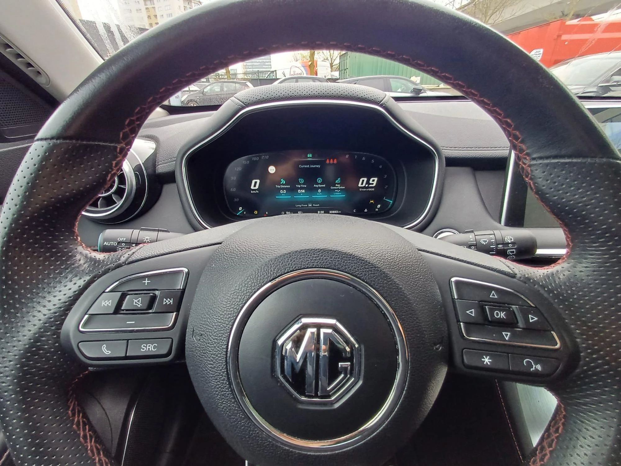 MG HS 1.5T-GDi MT Luxury