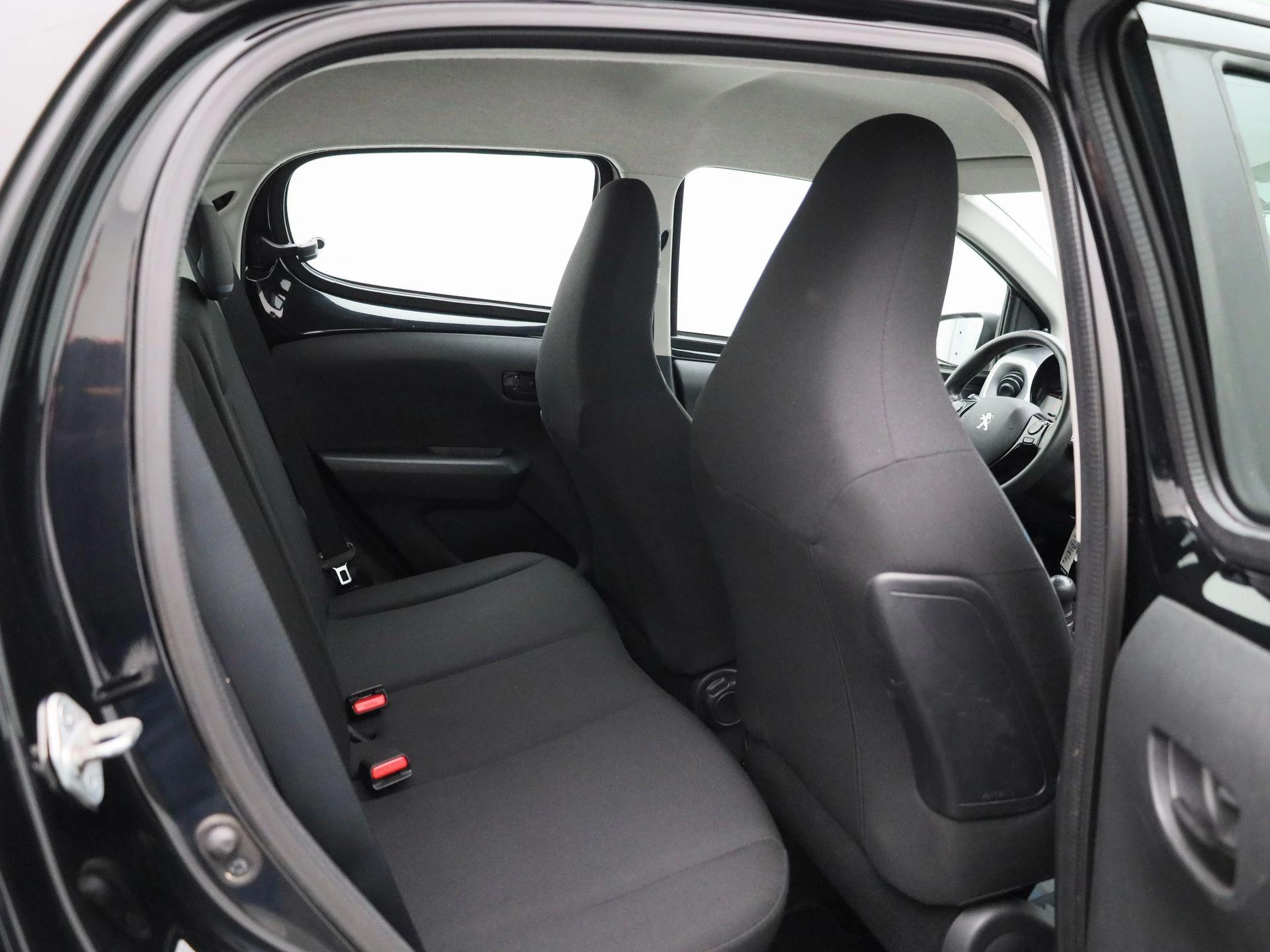 Peugeot-108-image-27