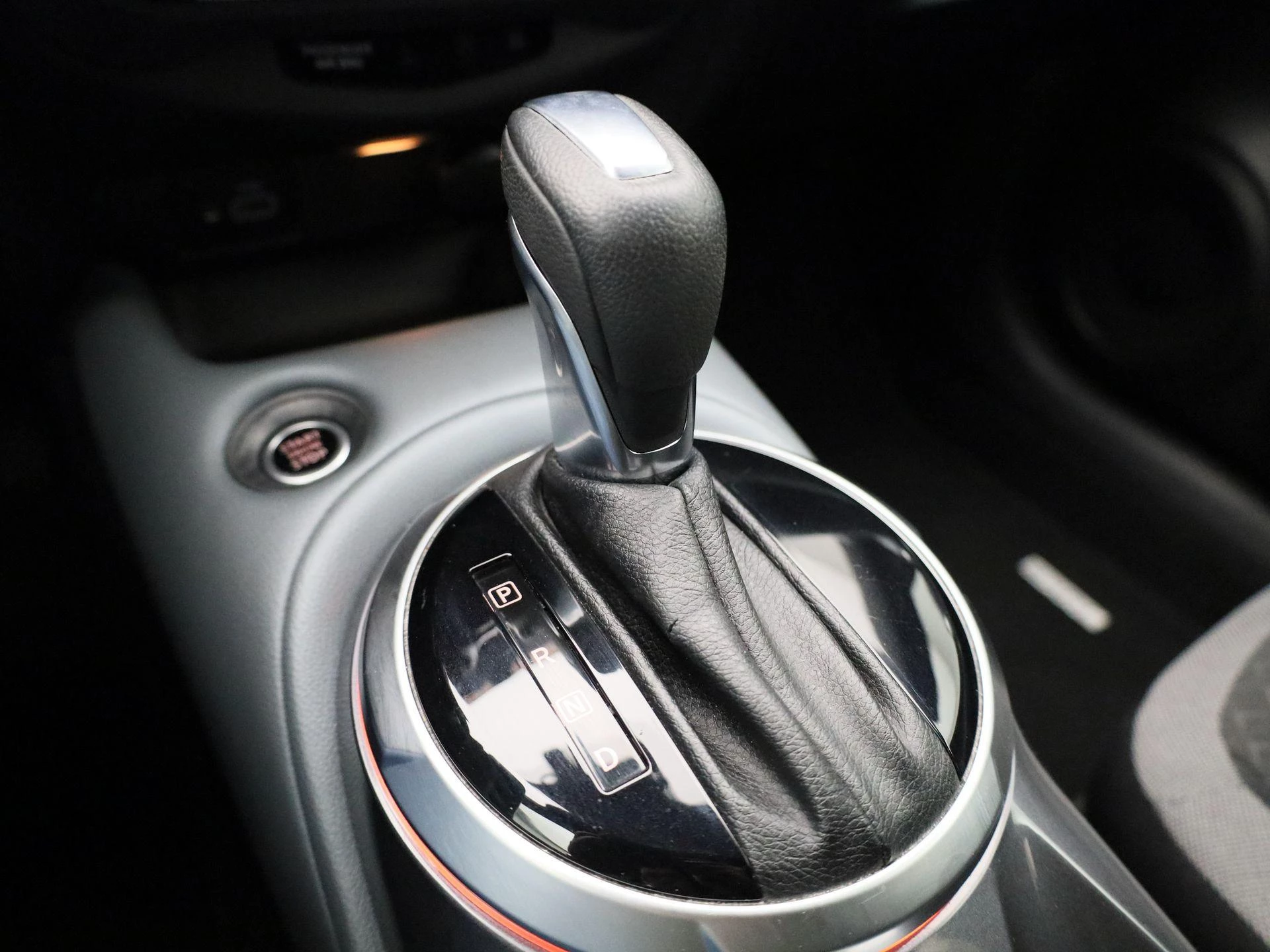 Nissan Juke 1.0 DIG-T N-Connecta