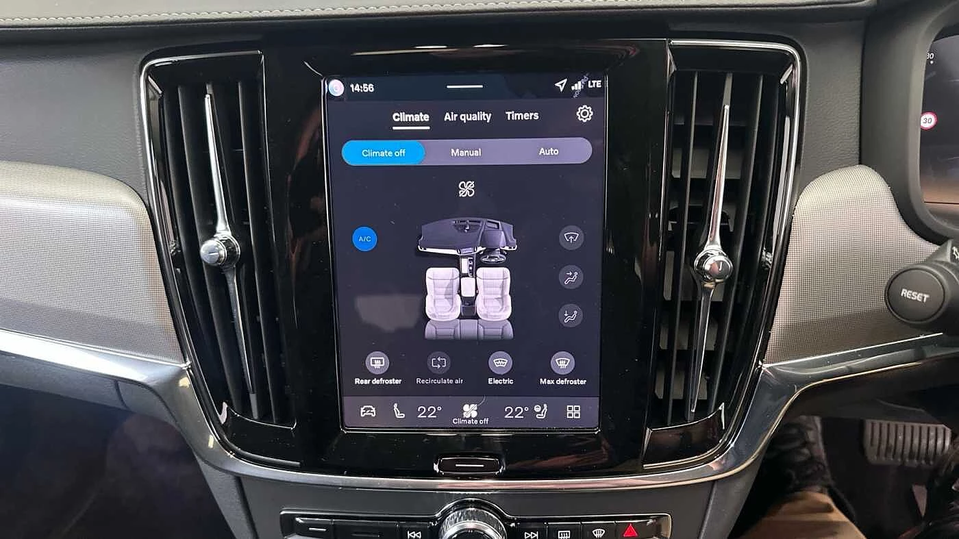 Volvo-V90-image-39
