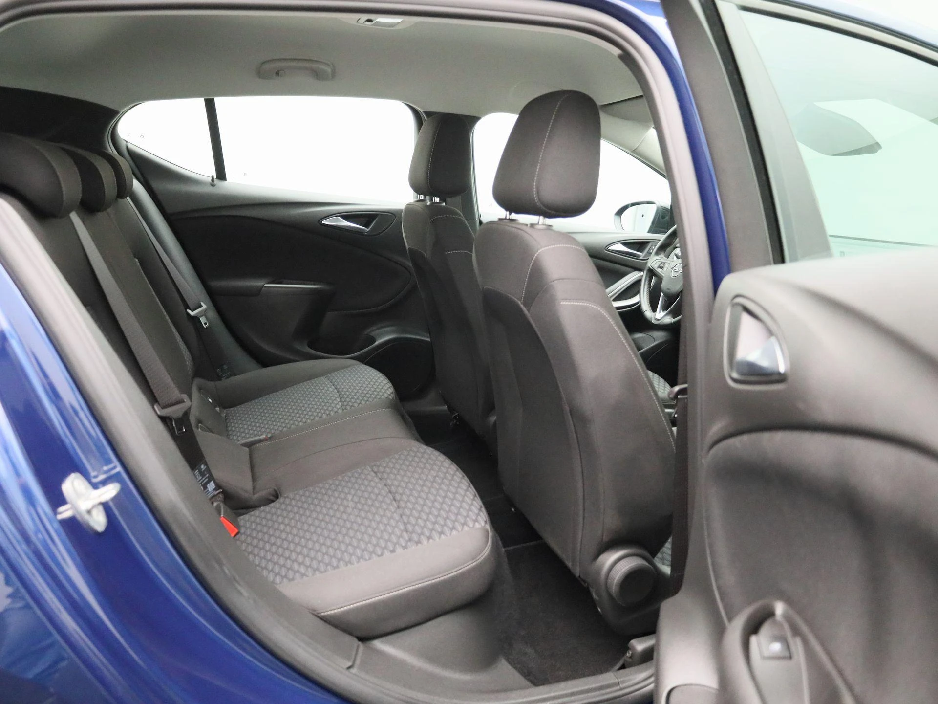 Opel-Astra-image-31