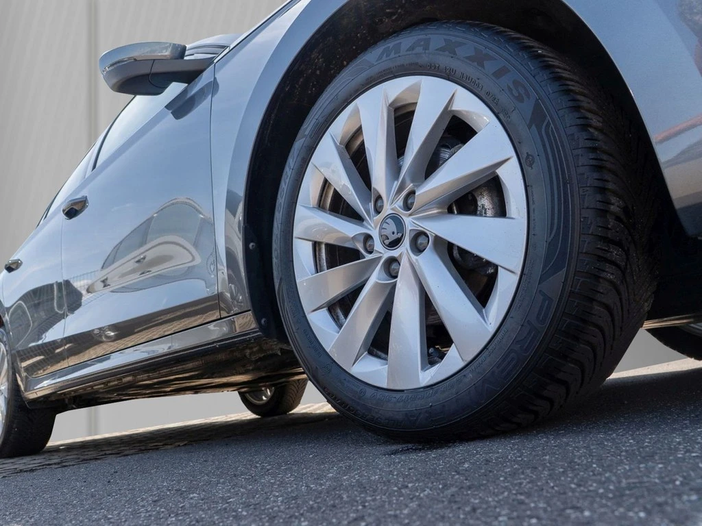 Škoda-Octavia-image-4