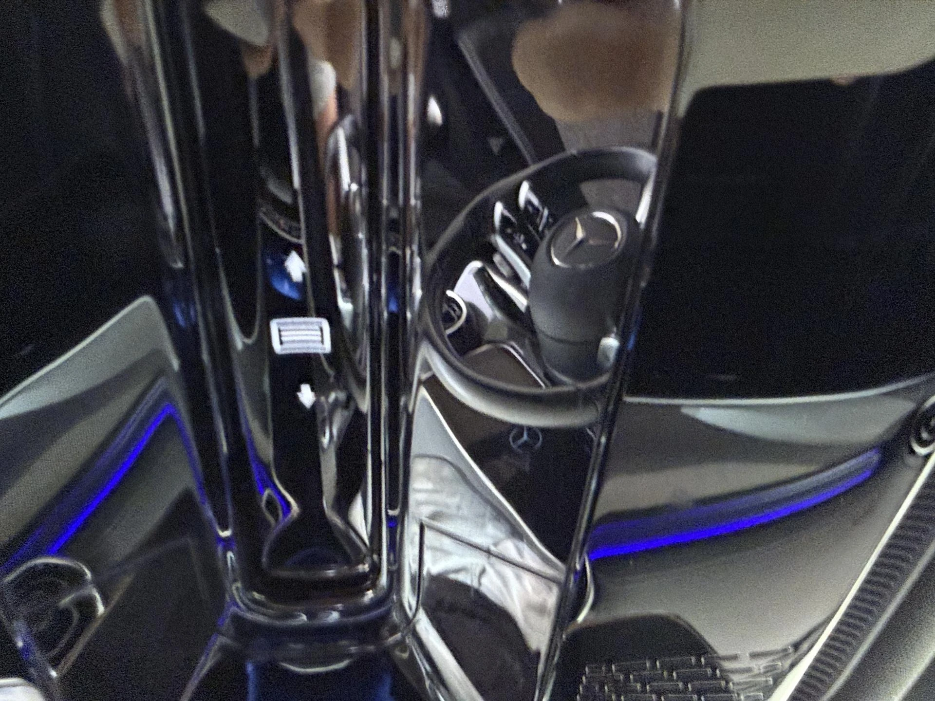 Mercedes-Benz-C-Klasse-image-22