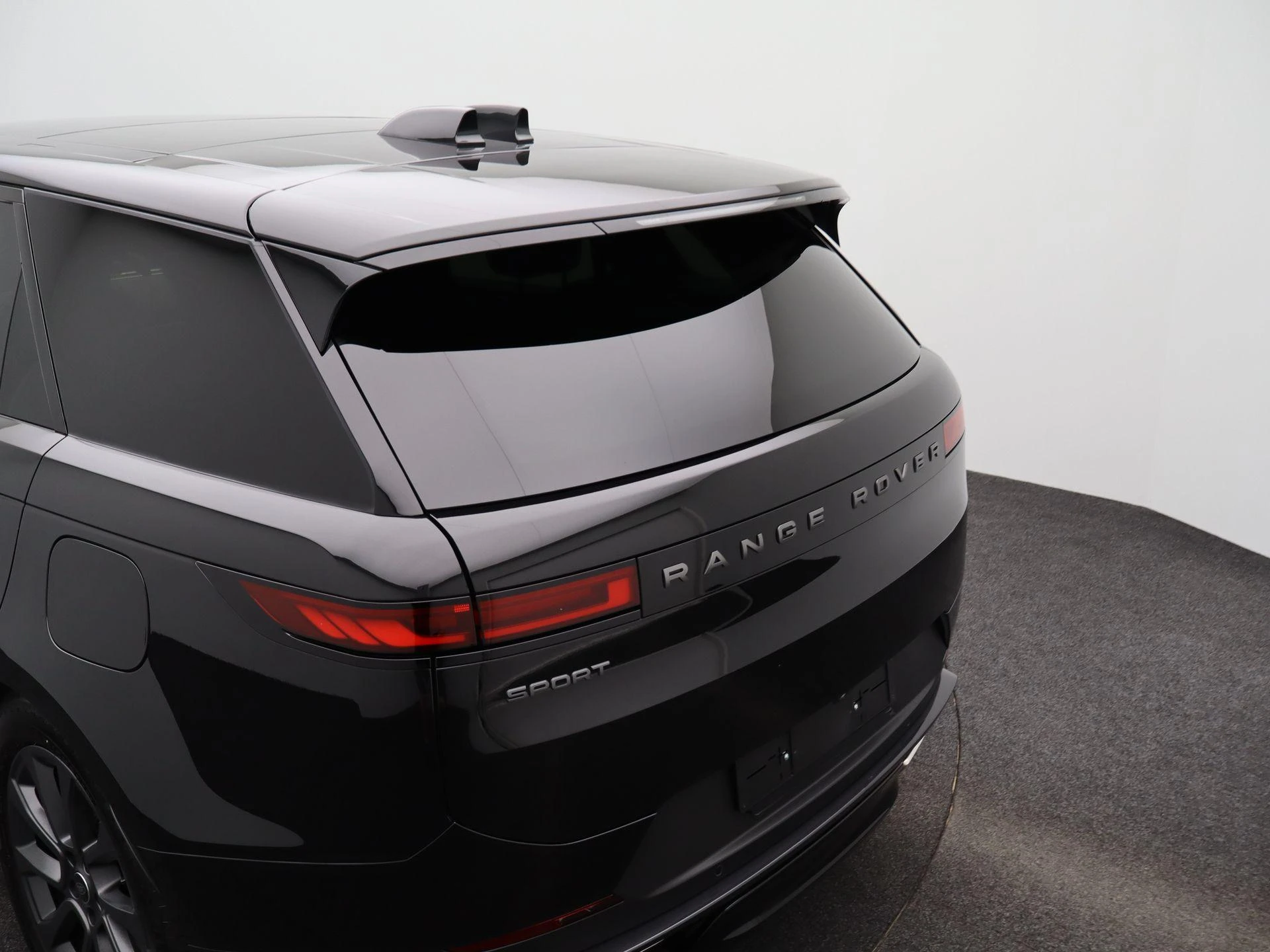 Land Rover-Range Rover Sport-image-40