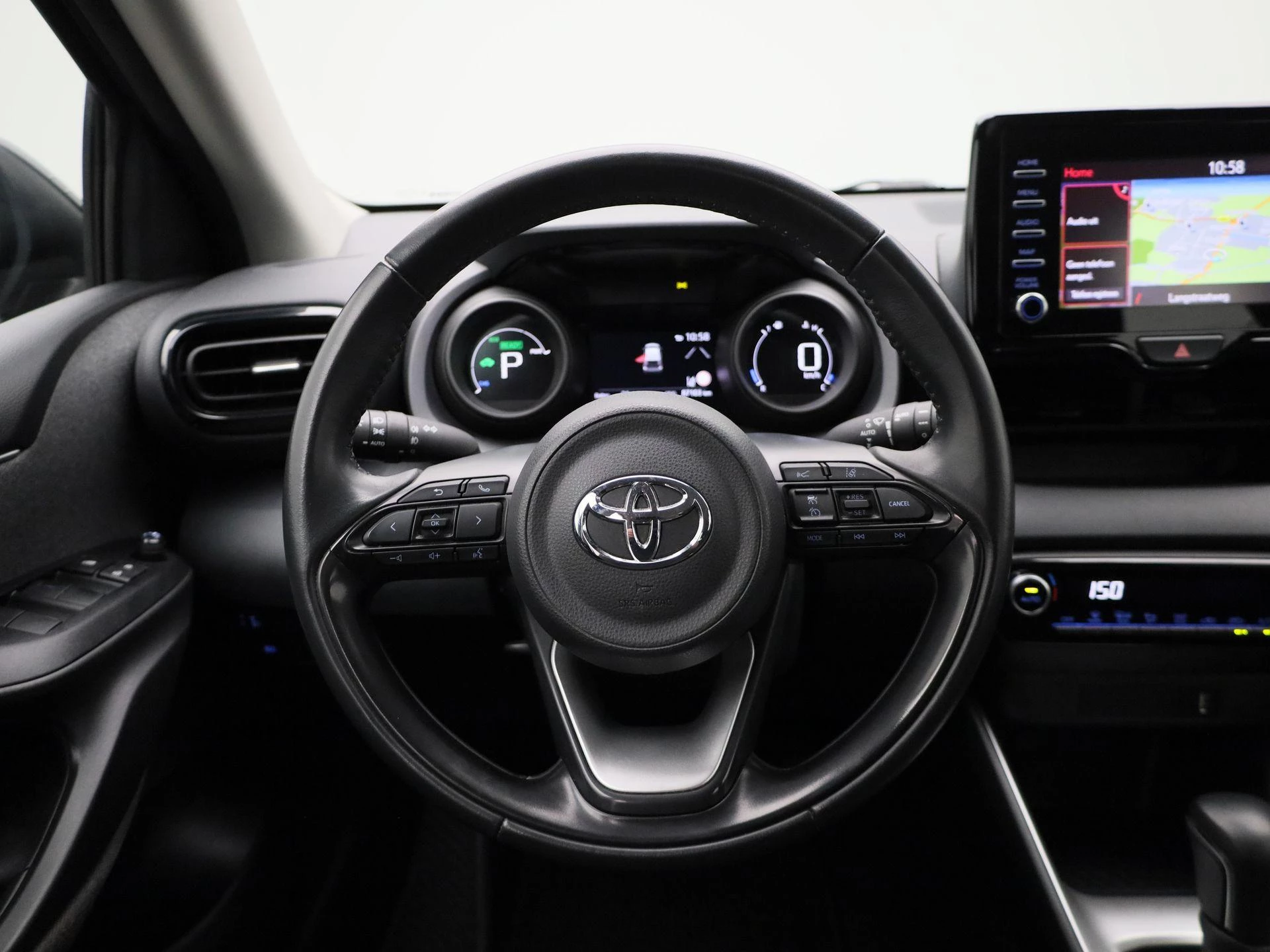 Toyota Yaris 1.5 Hybrid Business Plus