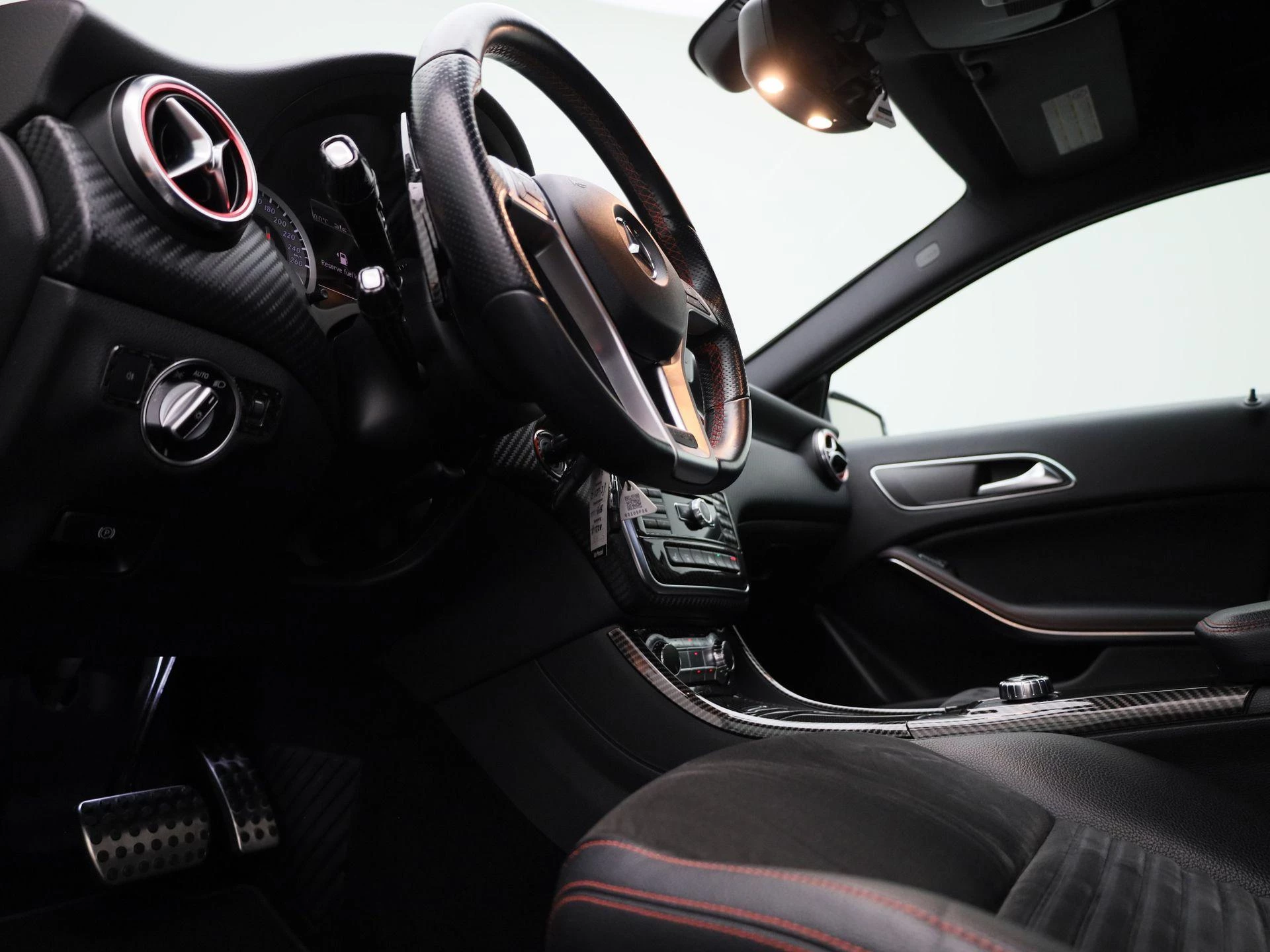 Mercedes-Benz-A-Klasse-image-35