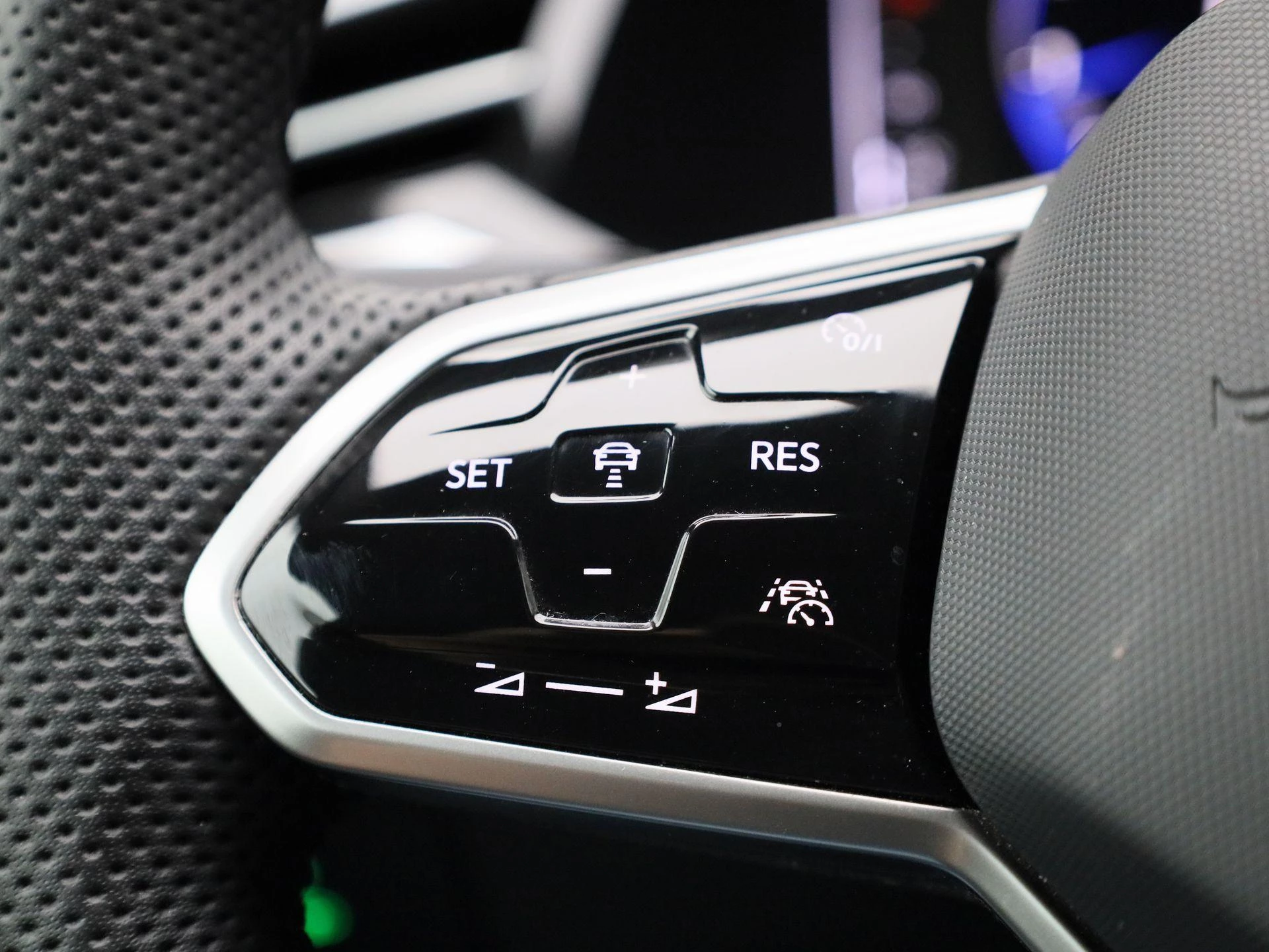 Volkswagen-Arteon-image-17