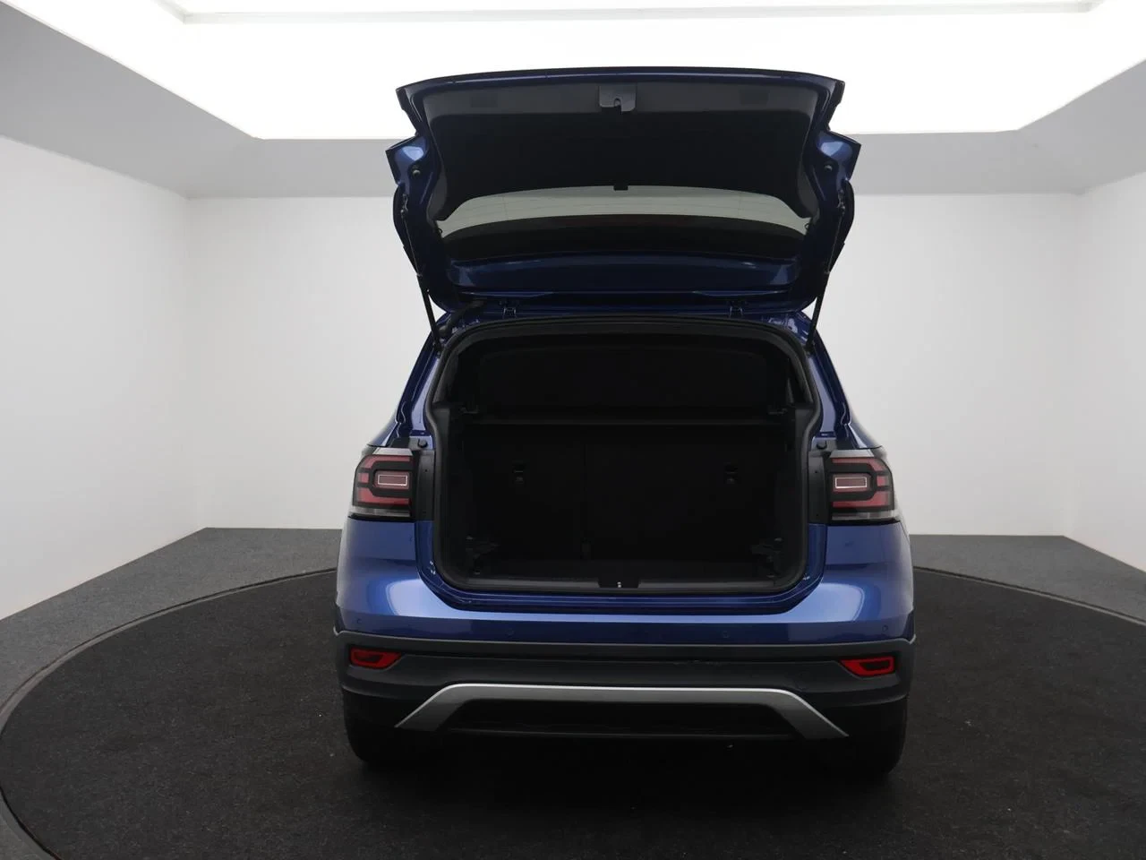 Volkswagen-T-Cross-image-24