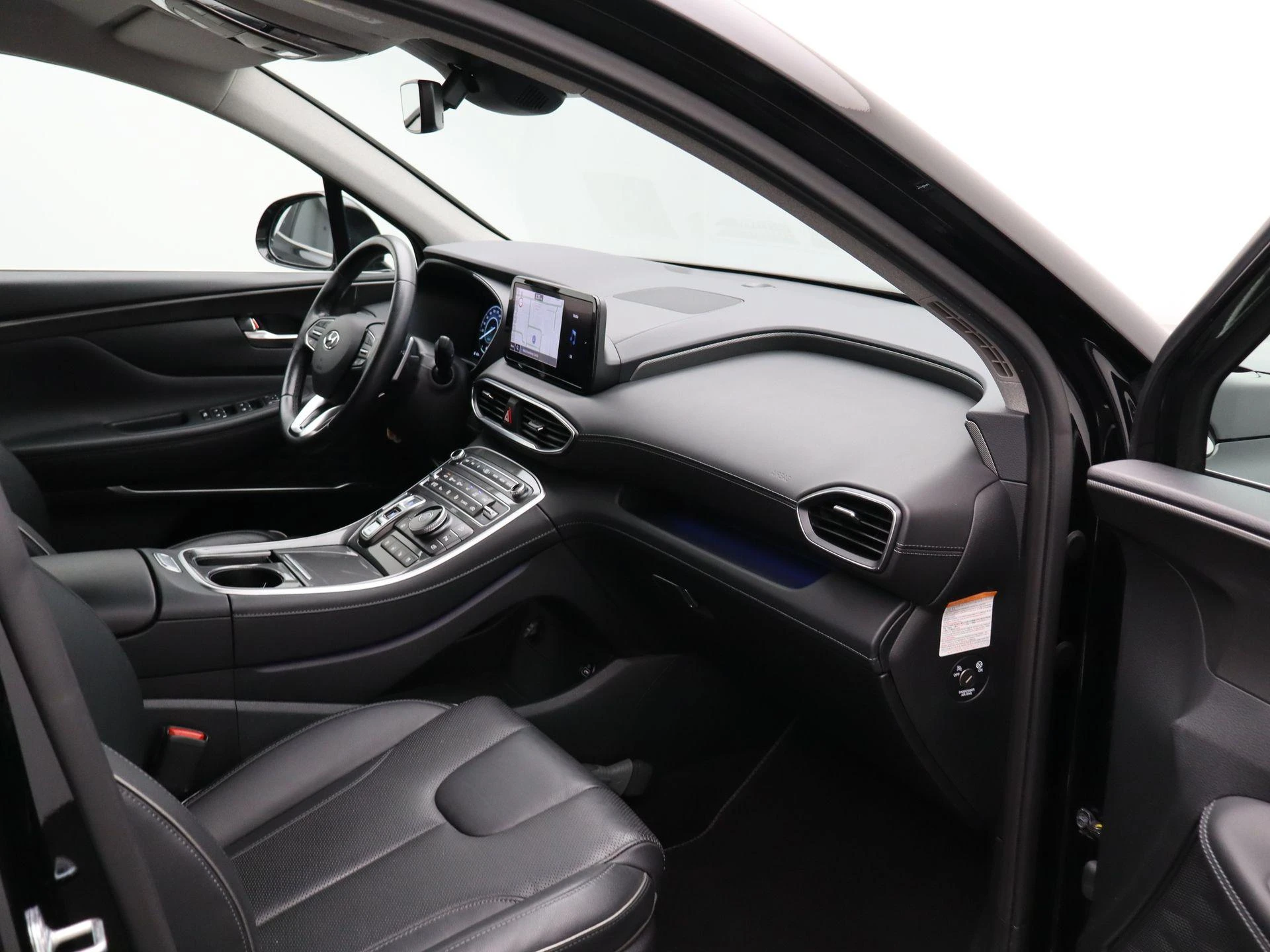 Hyundai-Santa Fe-image-33