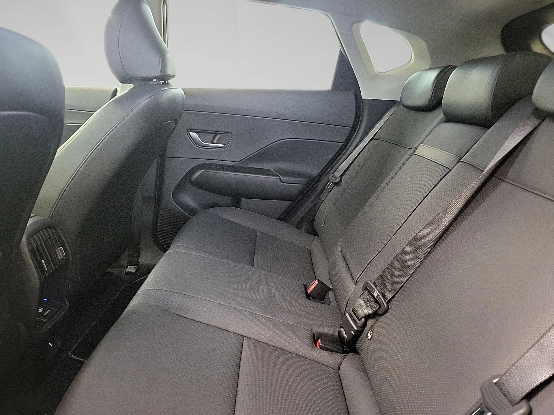 Hyundai-Kona-image-17