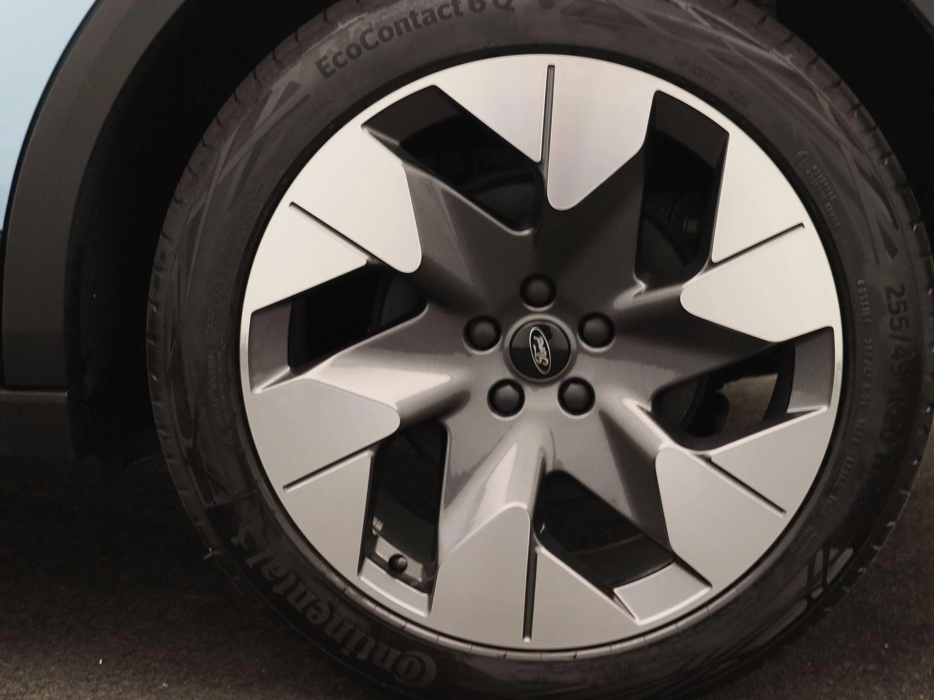 Ford-Explorer-image-17