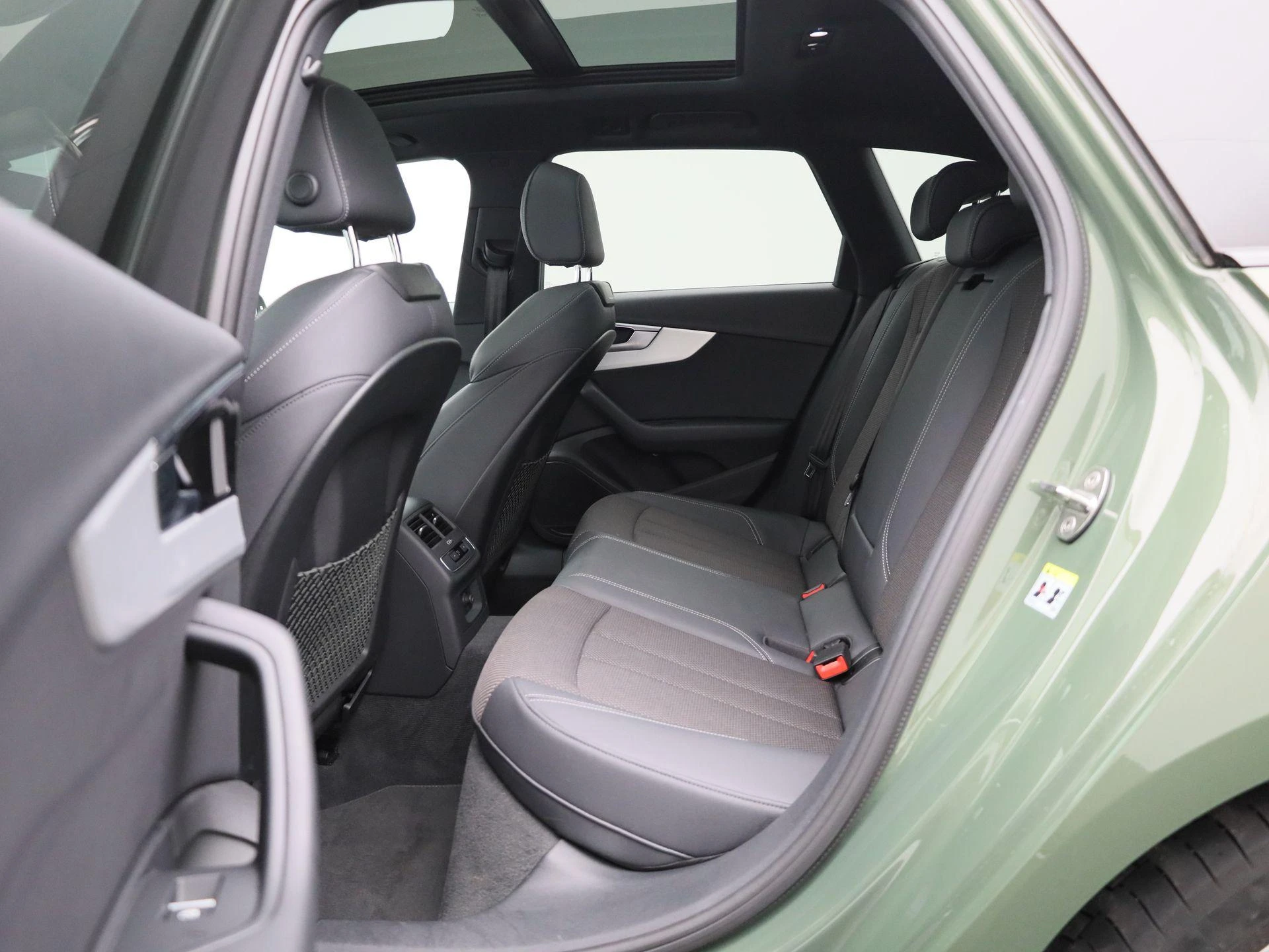 Audi-A4-image-12