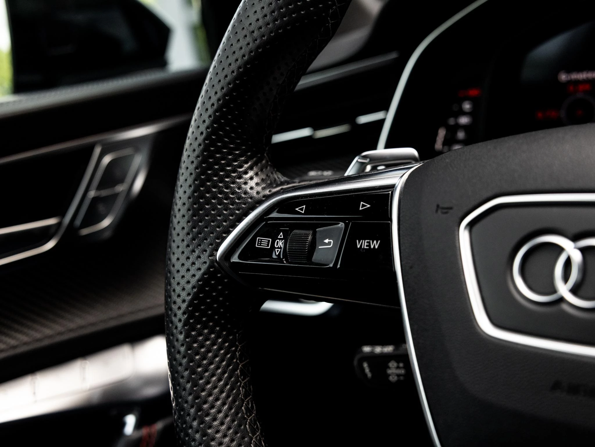 Audi RS6 Avant 4.0 TFSI quattro