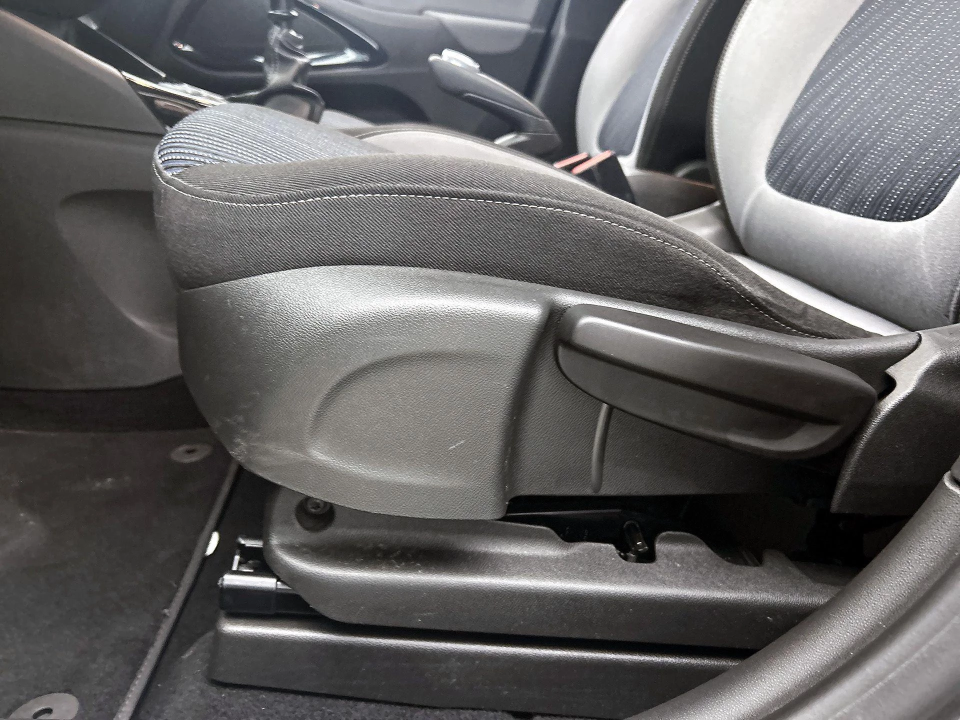 Opel-Crossland X-image-22